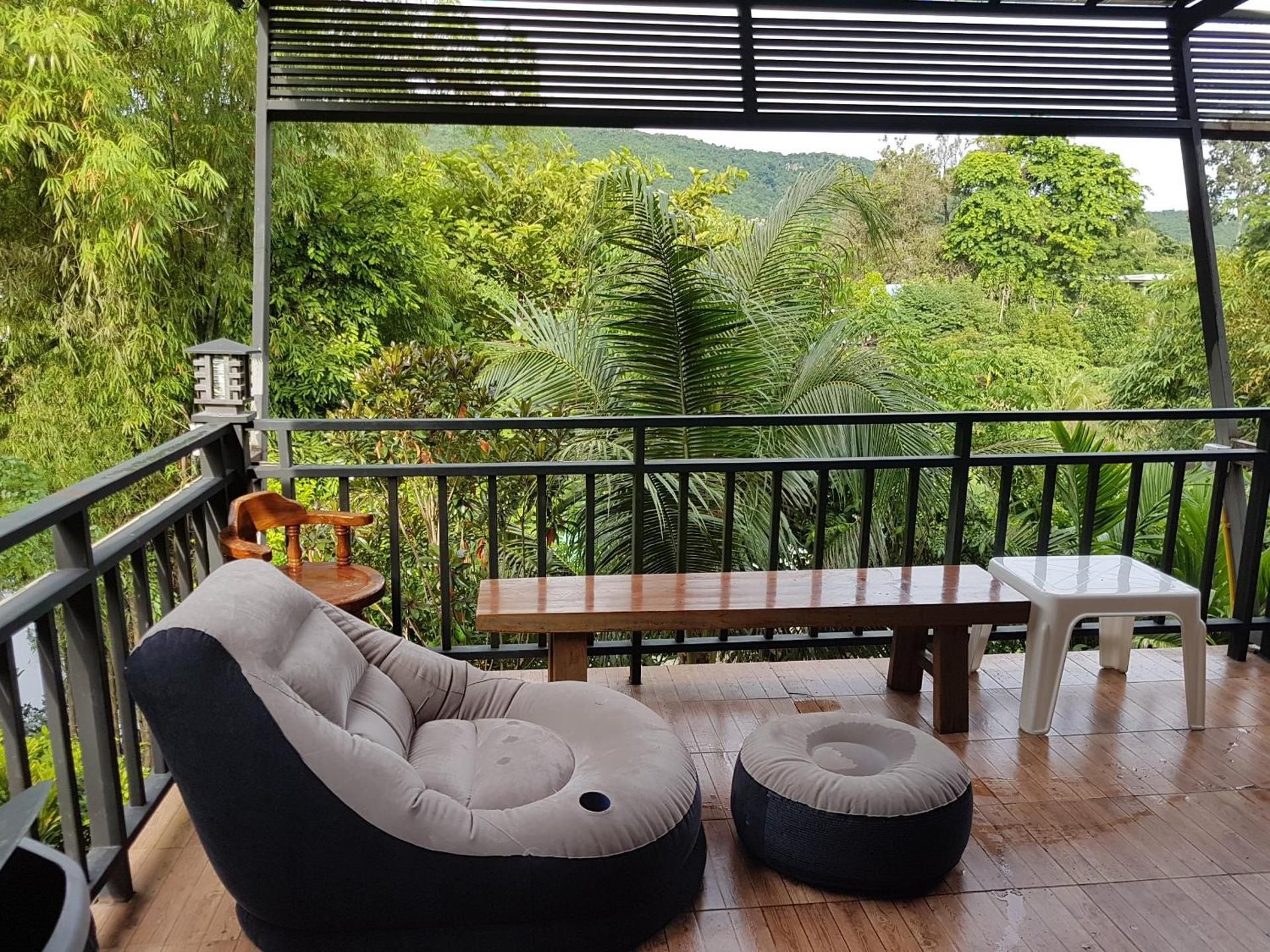 Kaengkrachan River Hut Two-Bedroom Bungalow 2