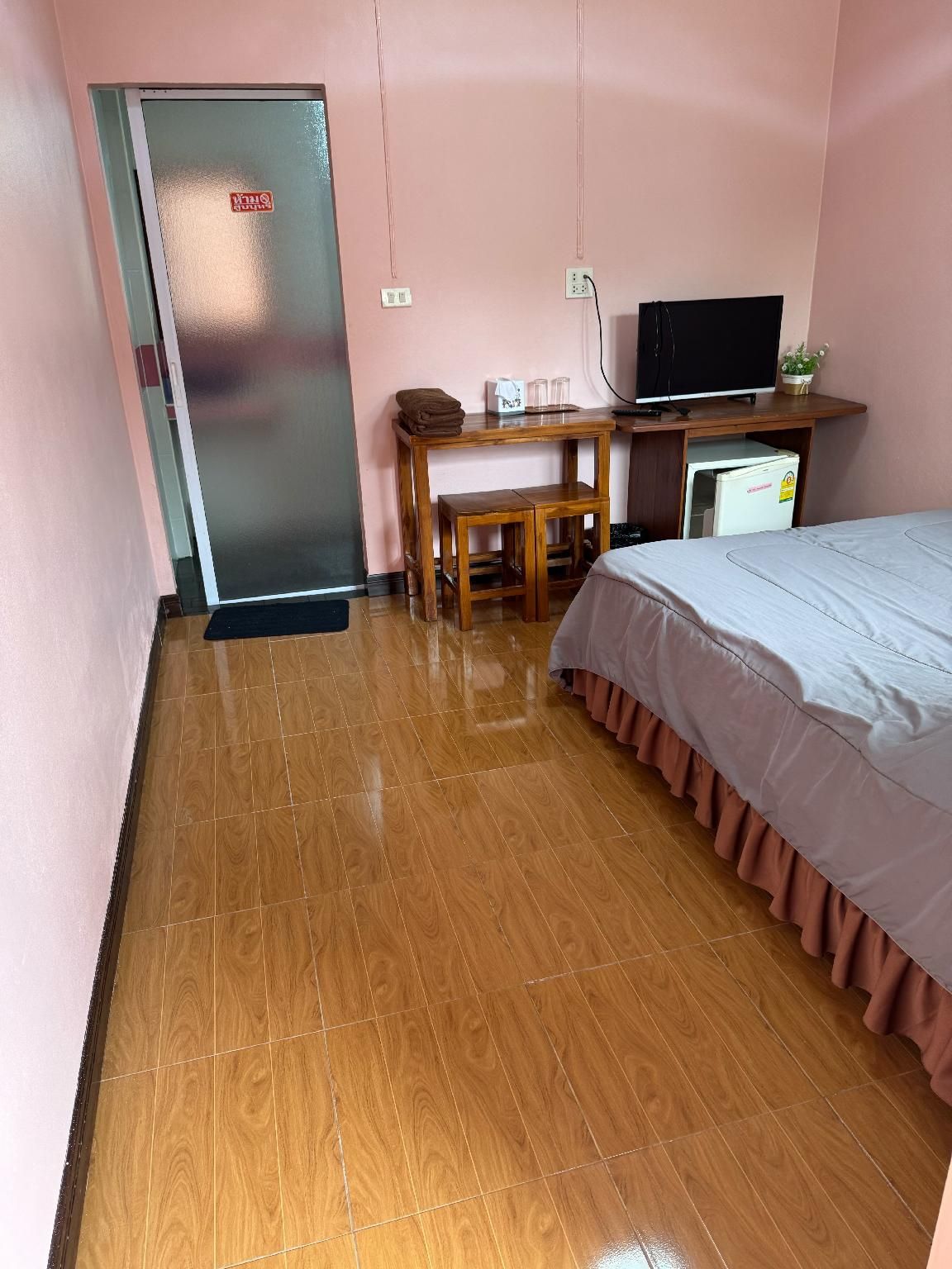 โรงแรมนิวรีสอร์ท (New Resort) Standard Room 2