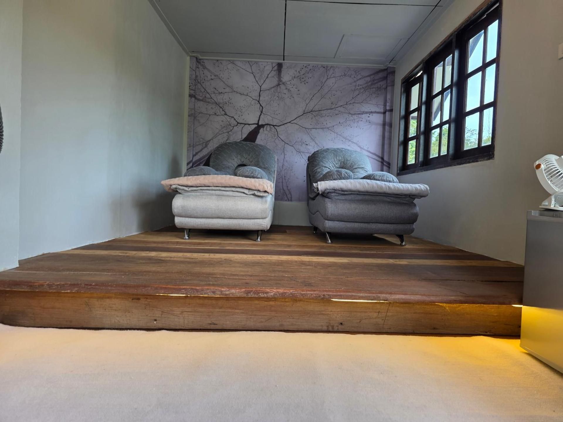 Deluxe Twin Room with Sea View