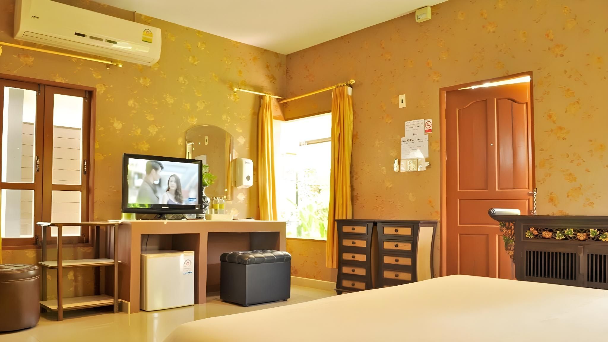 Bungalow Double Bed