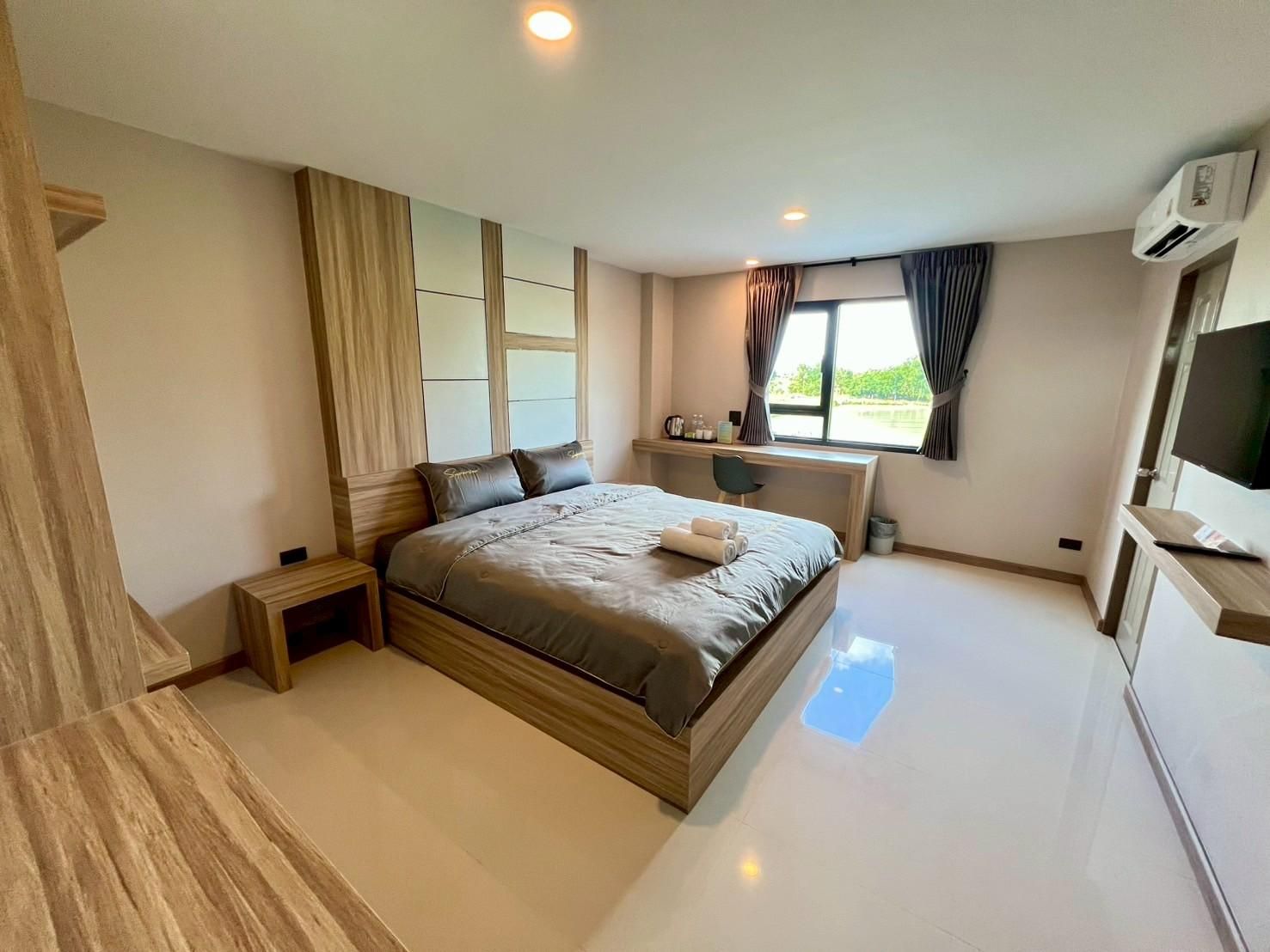 Wellgrow Service House - เวลโกรว์ เซอร์วิส เฮ้าส์ Garden View Terrace Room