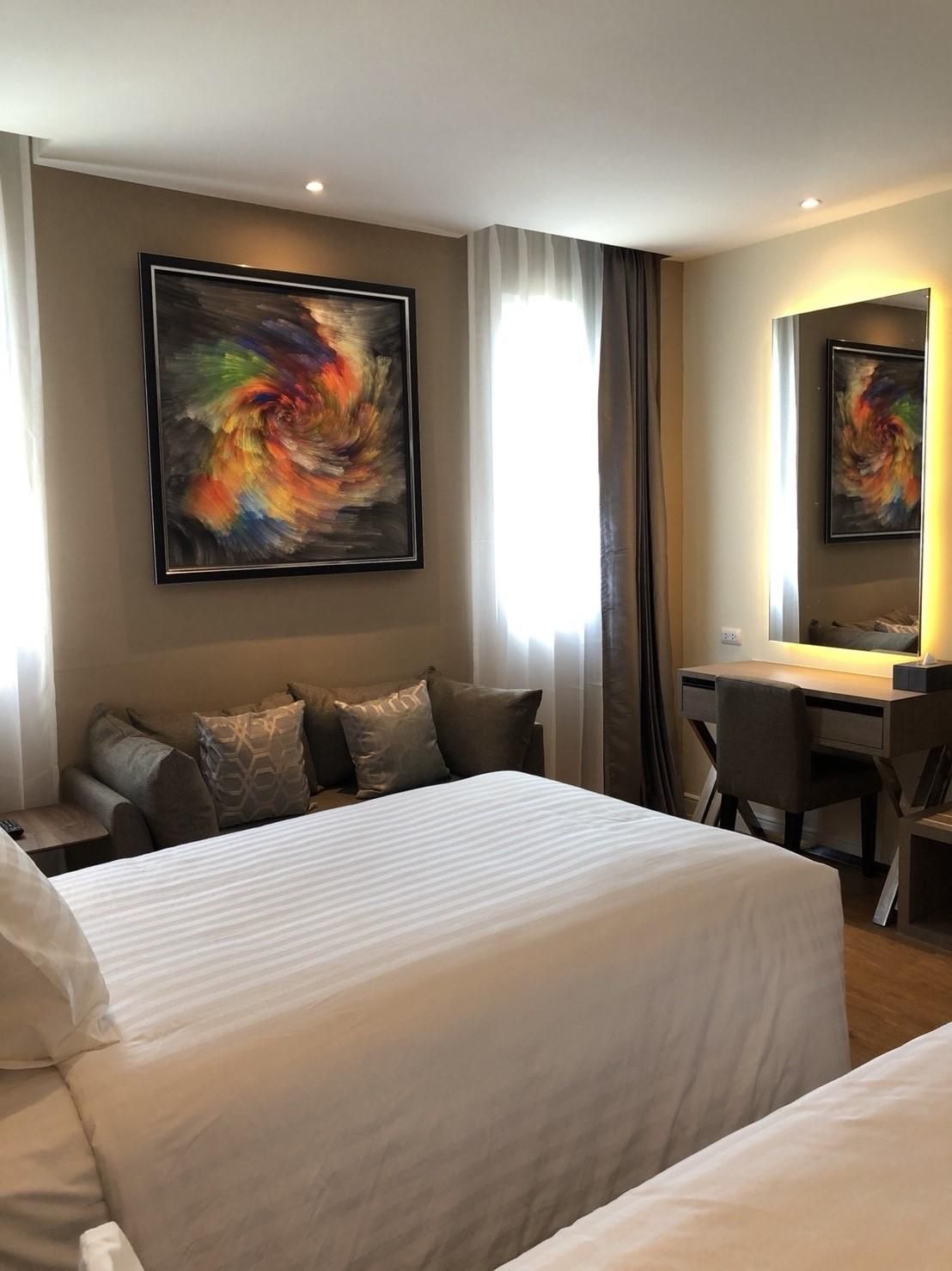 Sri U-Thong Grand Hotel Deluxe C6 2