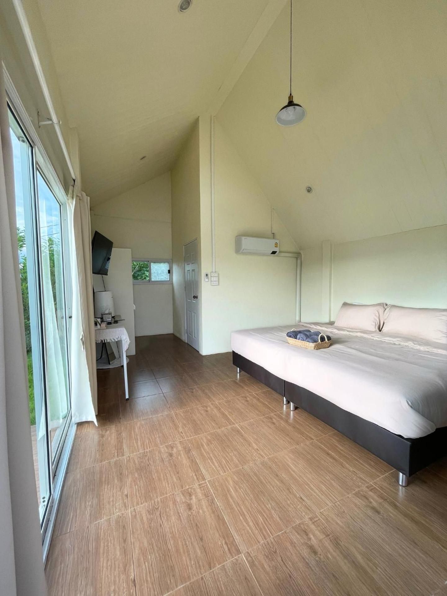 Double or Twin Room with View