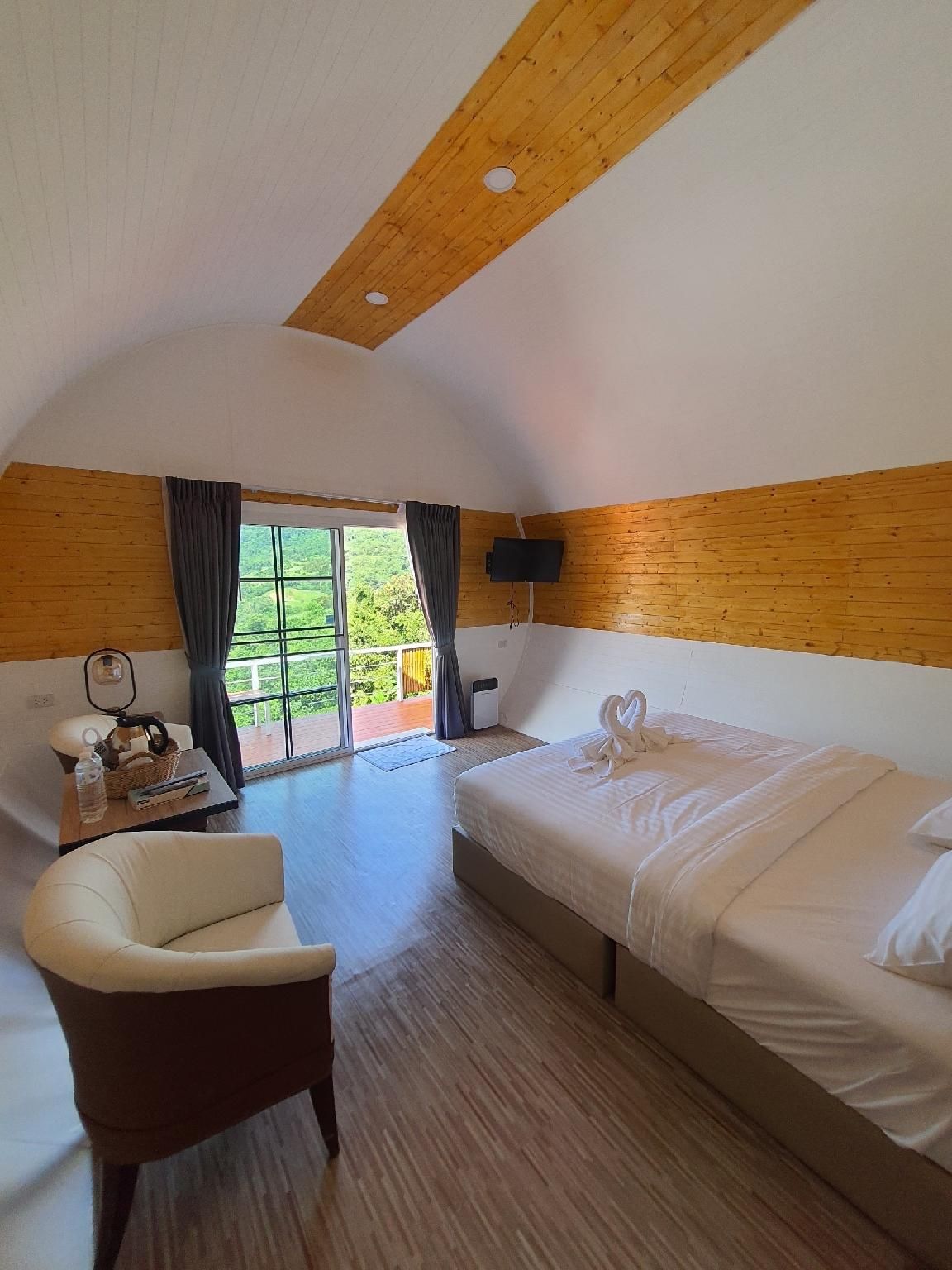 Superior Double Room for 2 People - Non-Smoking