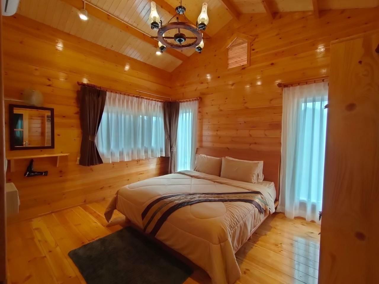 Soundless Resort Deluxe