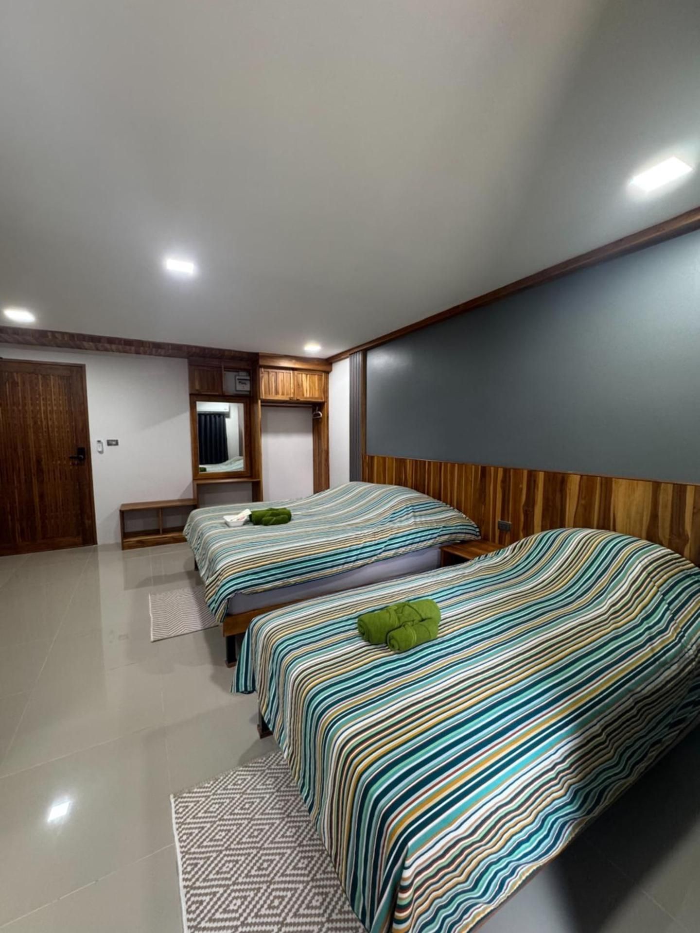 Standard Family Room