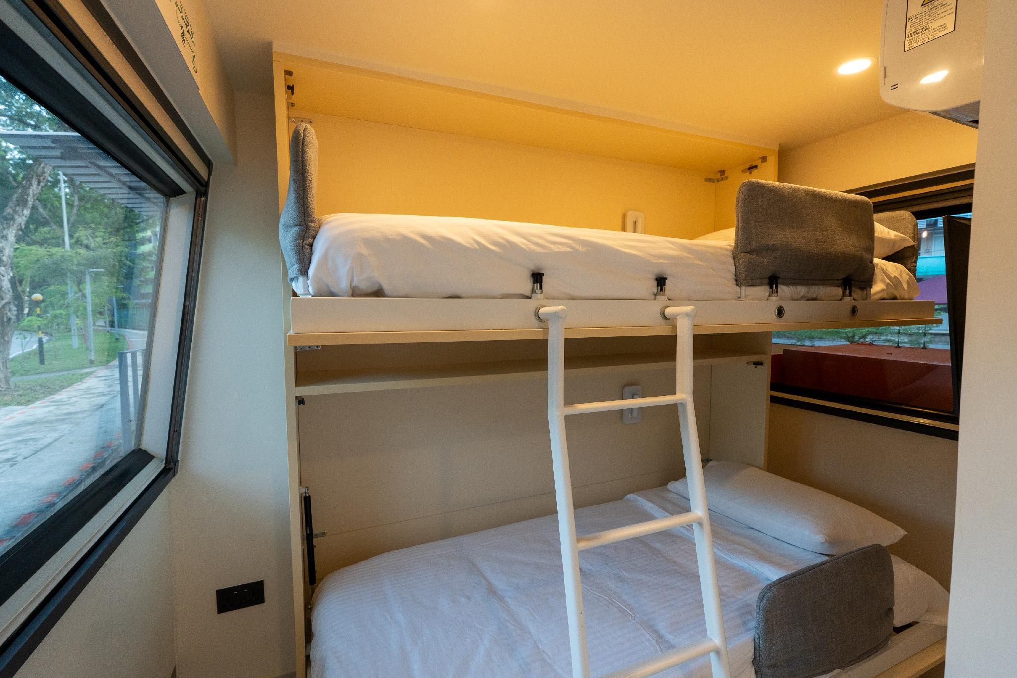 Train Pod @ one-north Twin 2