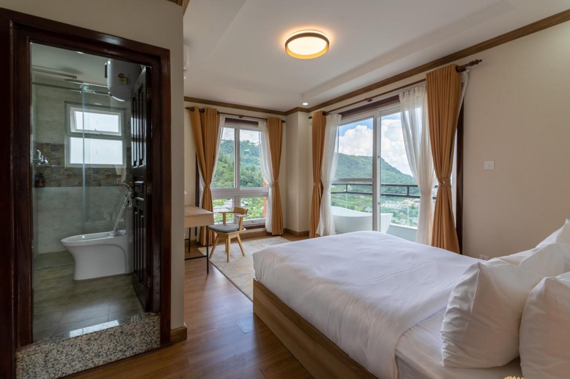 Superior Suite