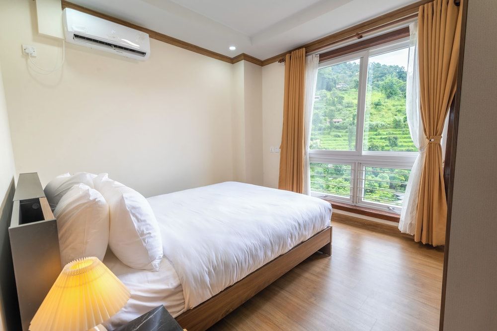 Hotel Mystic Mountain, Pokhara Deluxe Suite