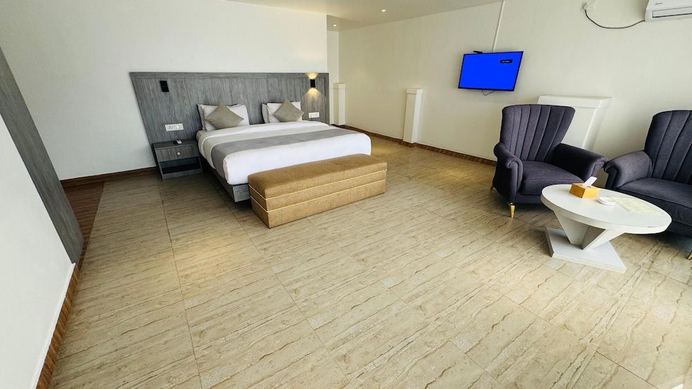 Maharaja The Royal Hotel & Casino Suite