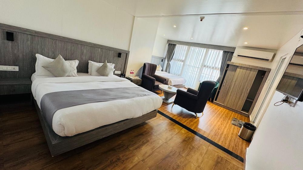 Maharaja The Royal Hotel & Casino Family Room 2