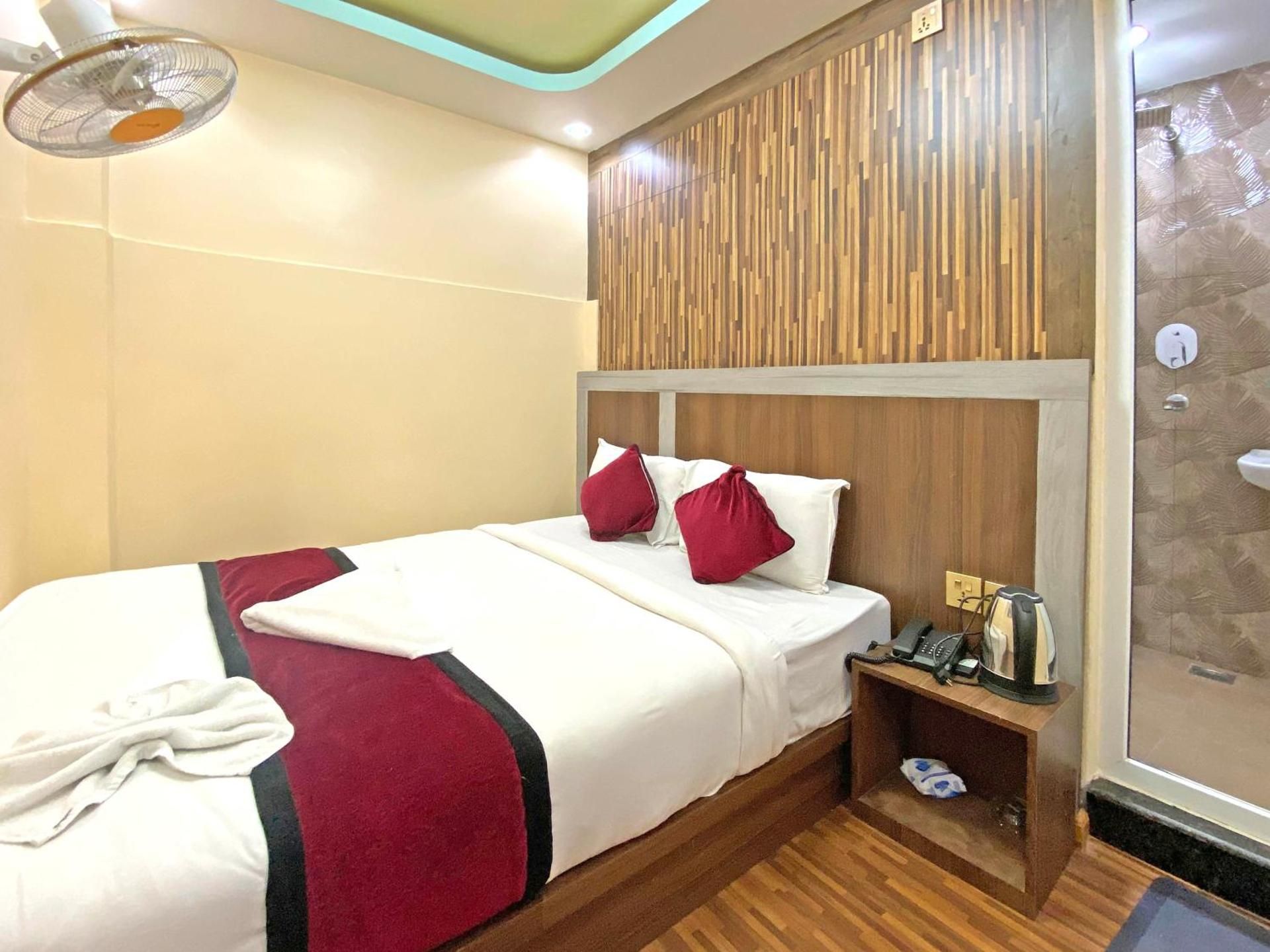 Hotel FIve Season Inn Superior Double Room 2