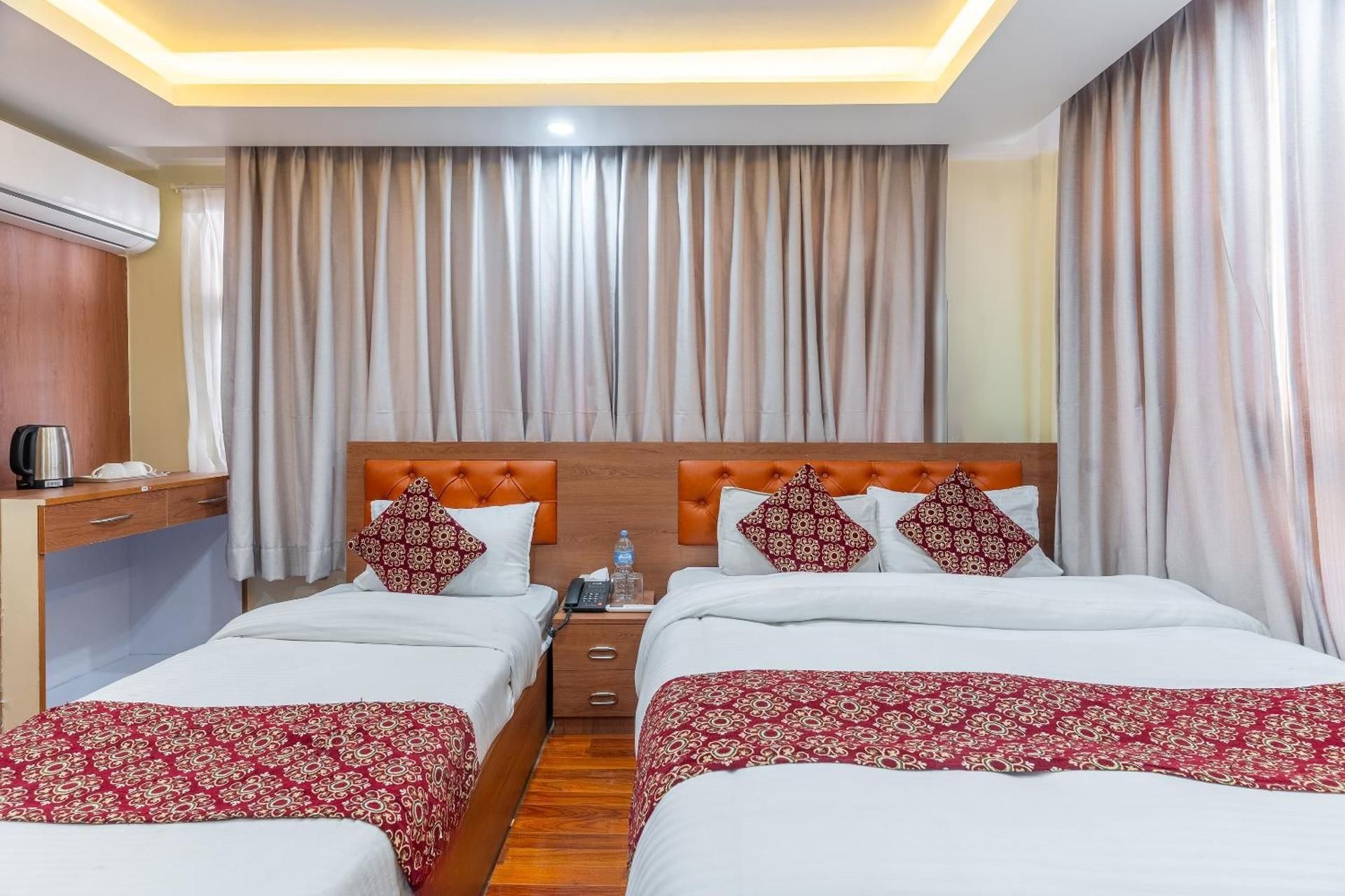 Deluxe Triple Room