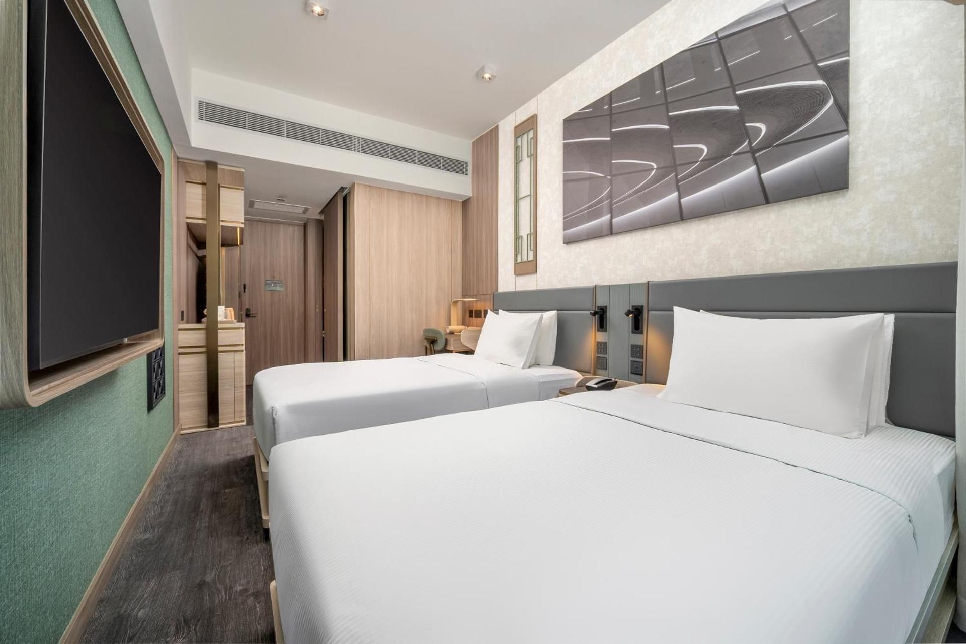 Twin Room City View