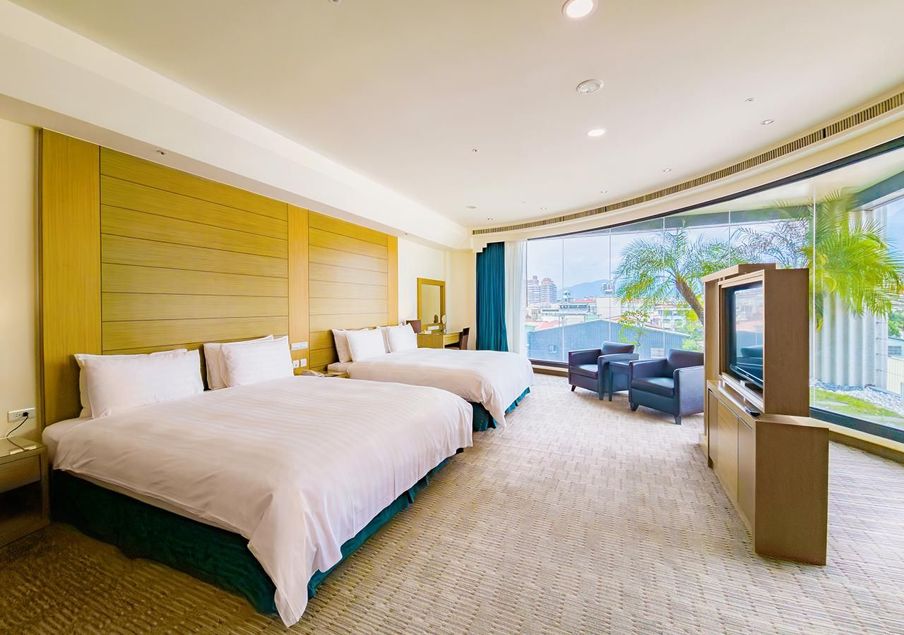 Premier Quadruple Room