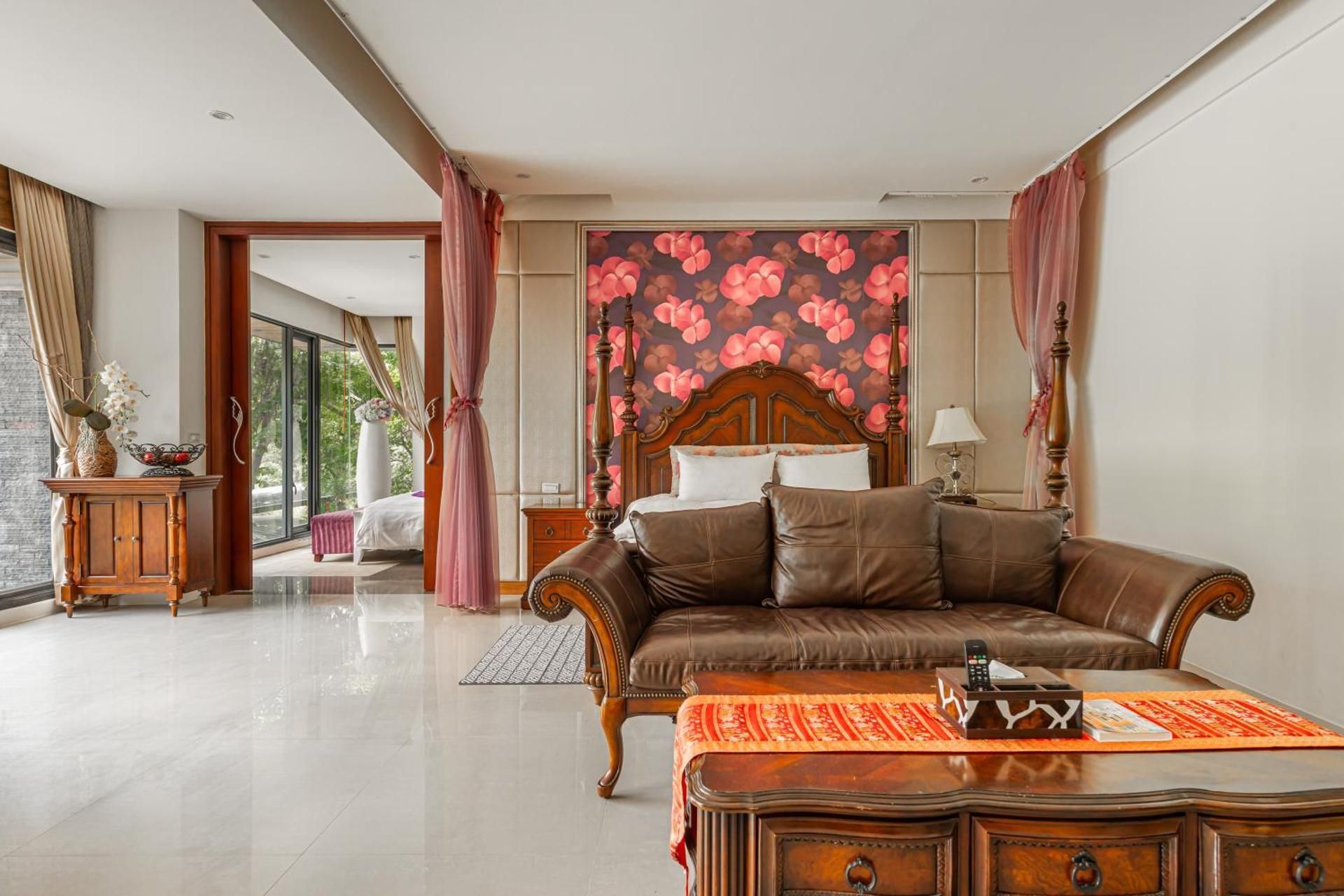 King Suite