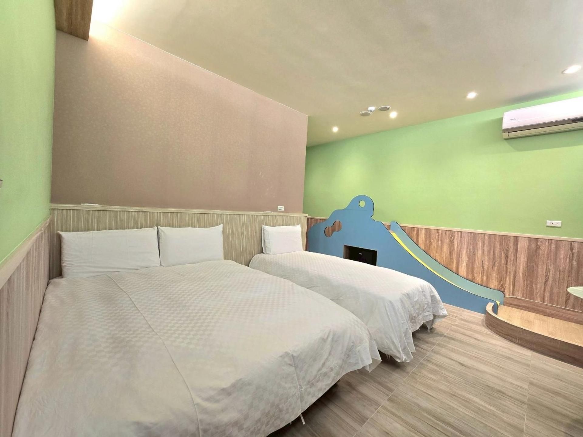 Comfort Triple Room