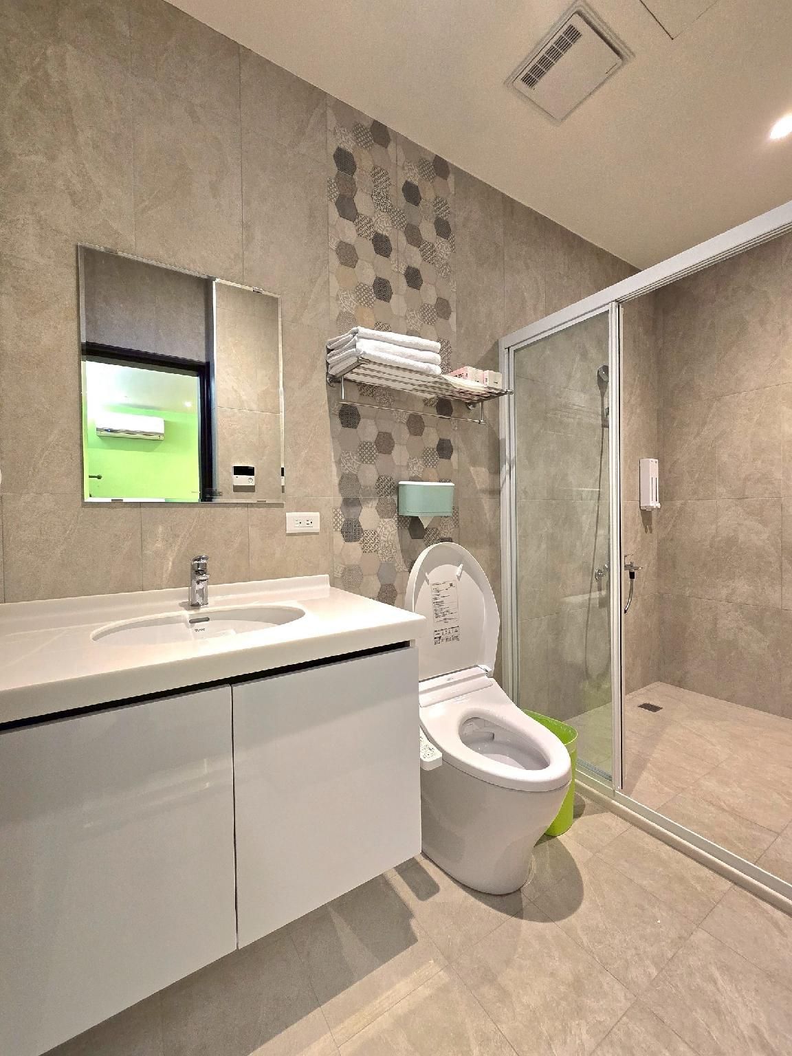 Triple Guest Room