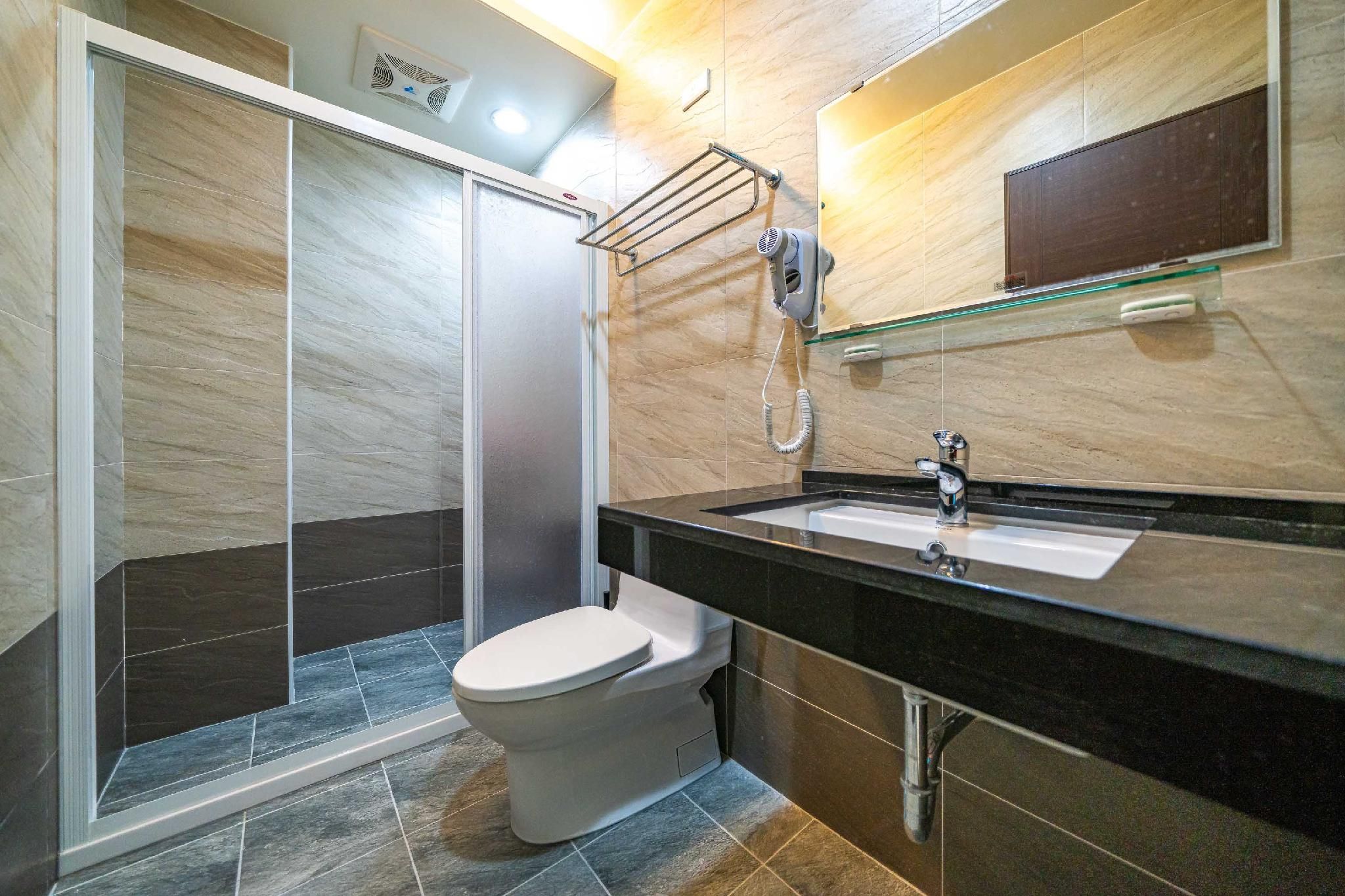 Deluxe Quadruple Room with Balcony