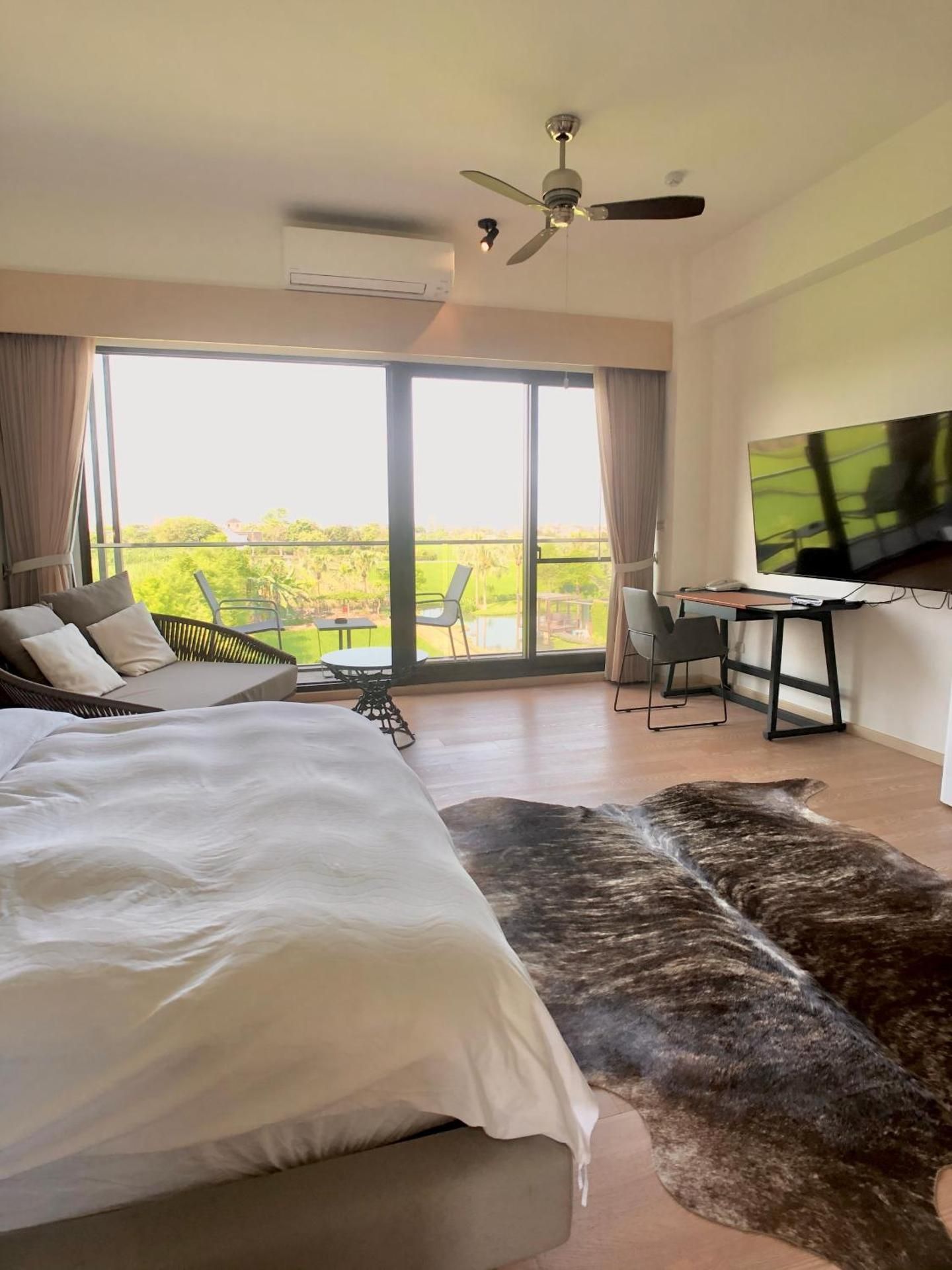 Classic Double Room with Balcony