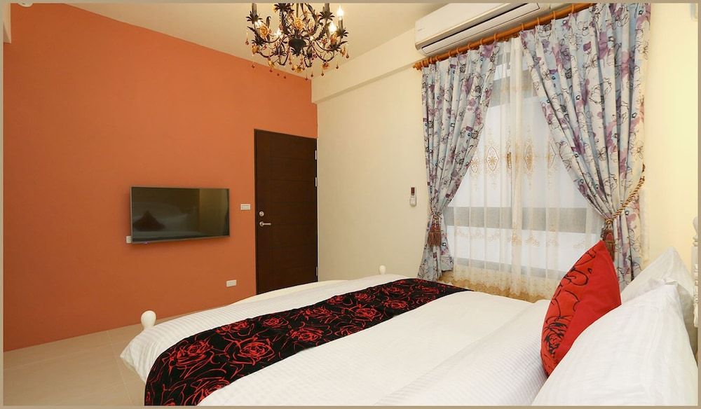Basic Double Room