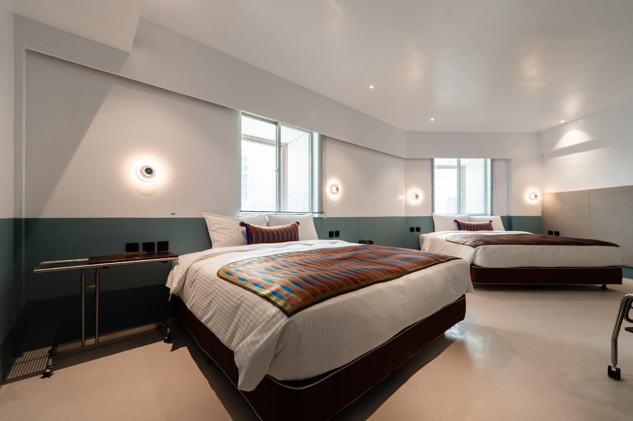 PAPO'A LABS Deluxe Quadruple Room 2