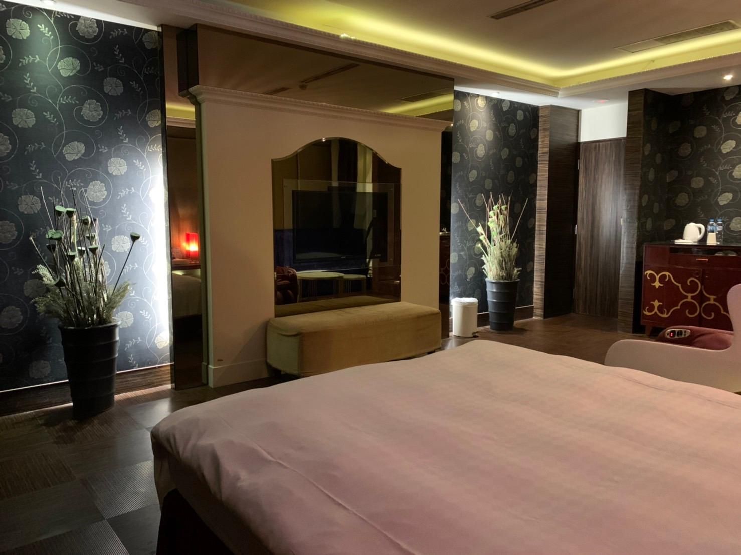 Deluxe Double Room - Late Check-In From 9:00 PM