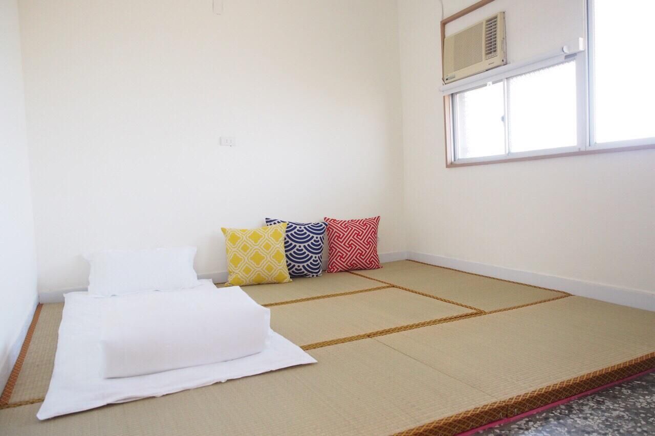 Japanese Style with Shared Bathroom