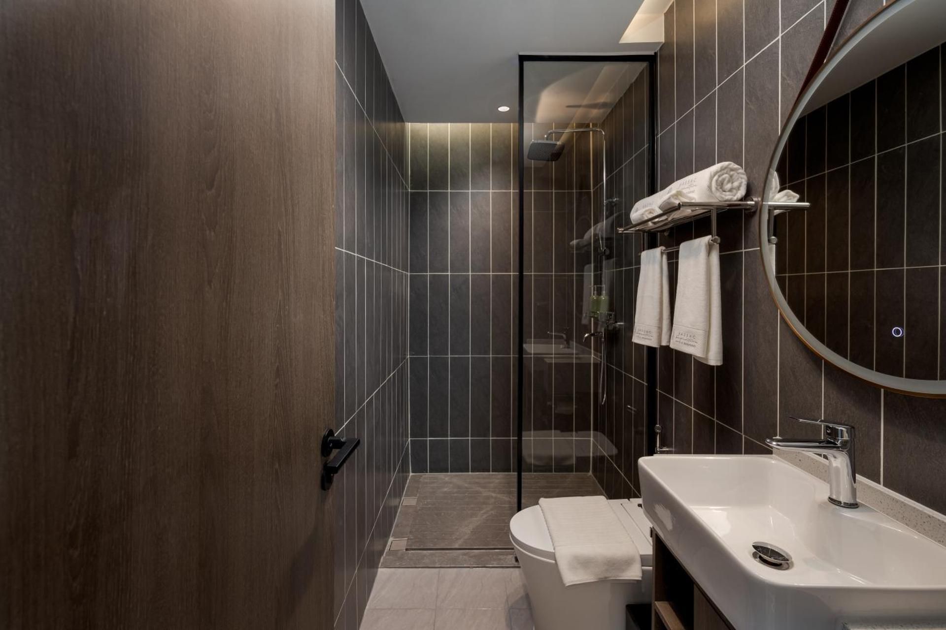 Executive One-Bedroom Apartment