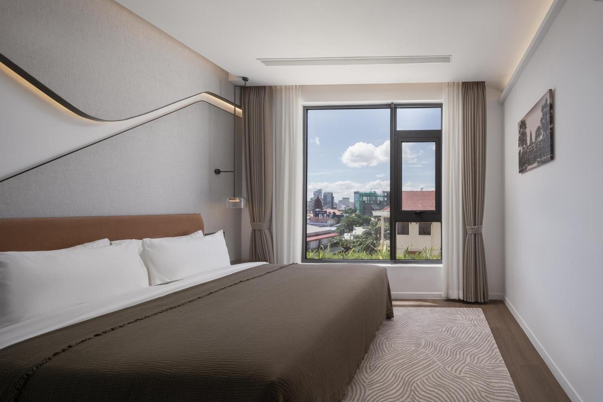 Junior Suite with Balcony