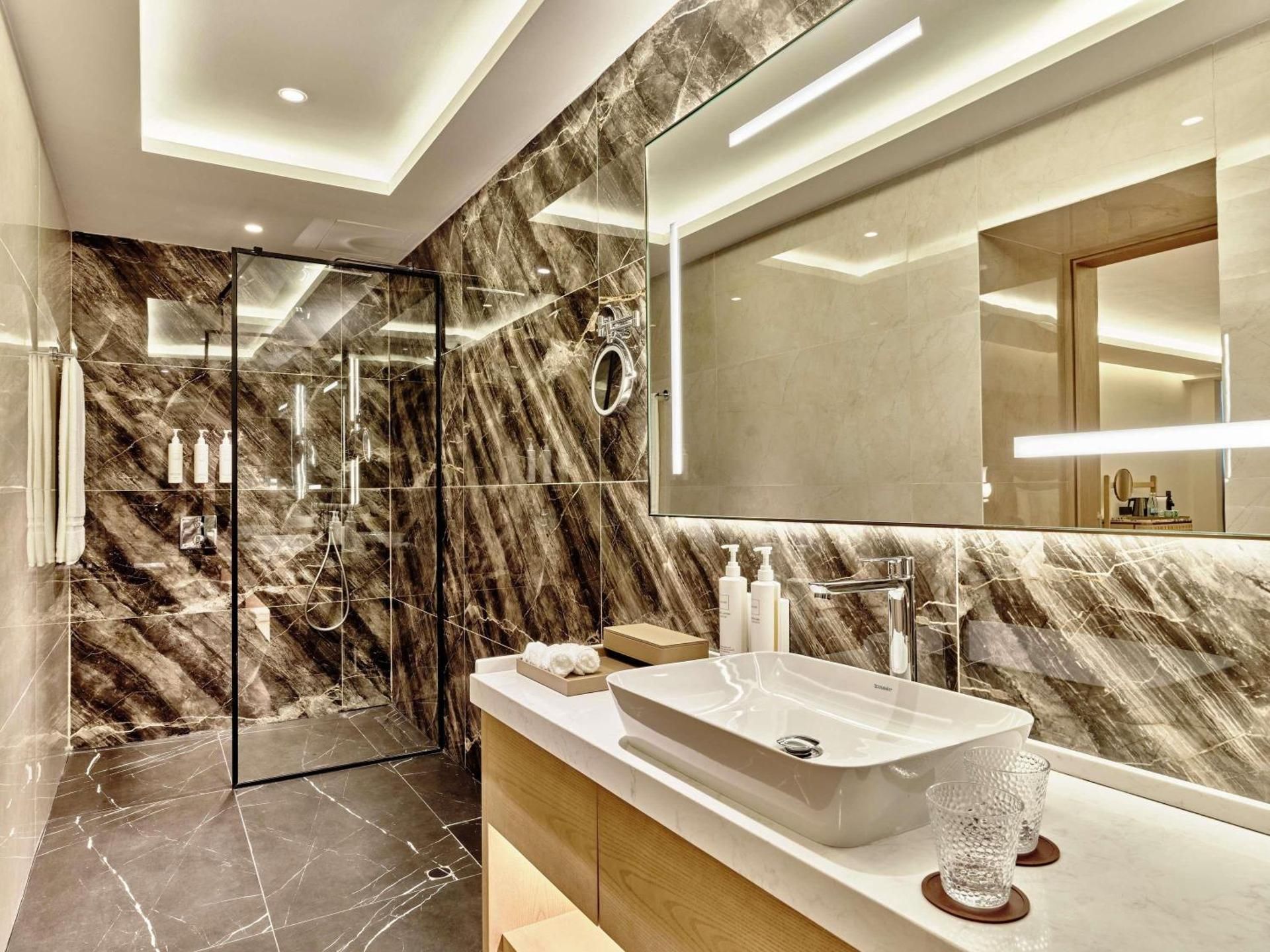 Swiss Advantage King Room