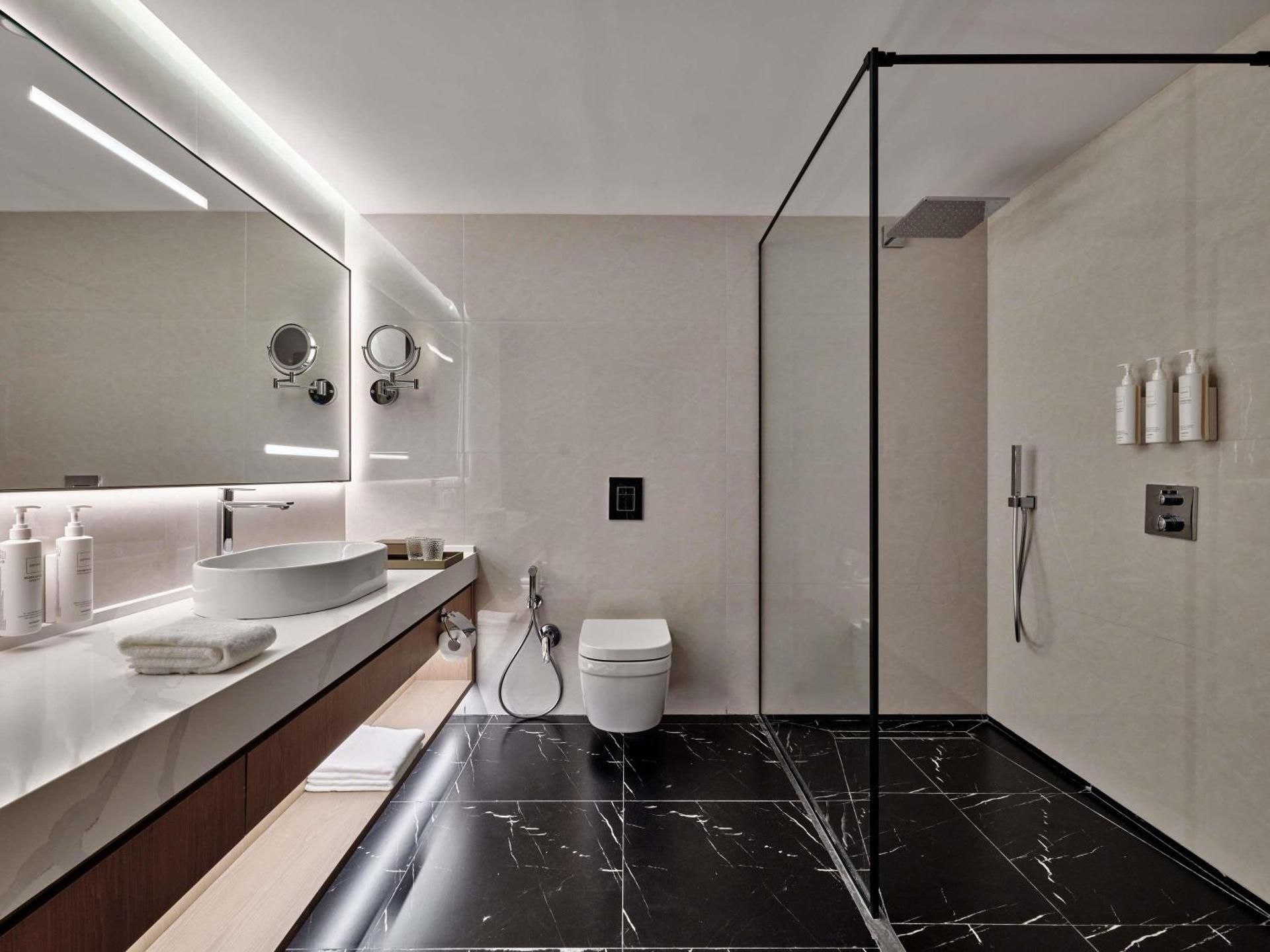 Swiss Executive Suite