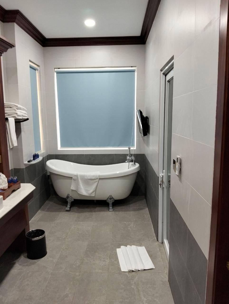 Suite Room