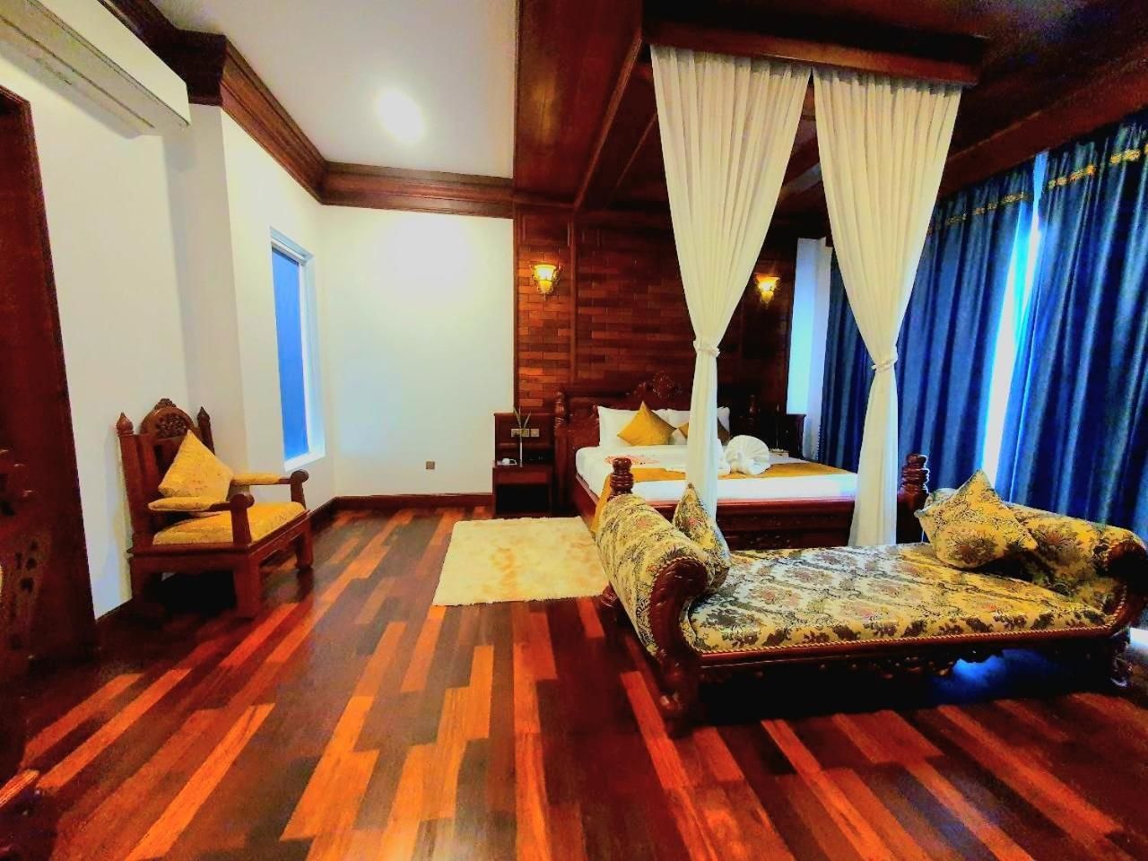 Superior Villa
