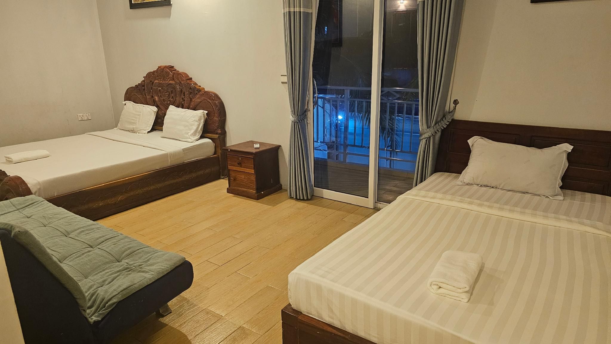 Deluxe Room with Balcony