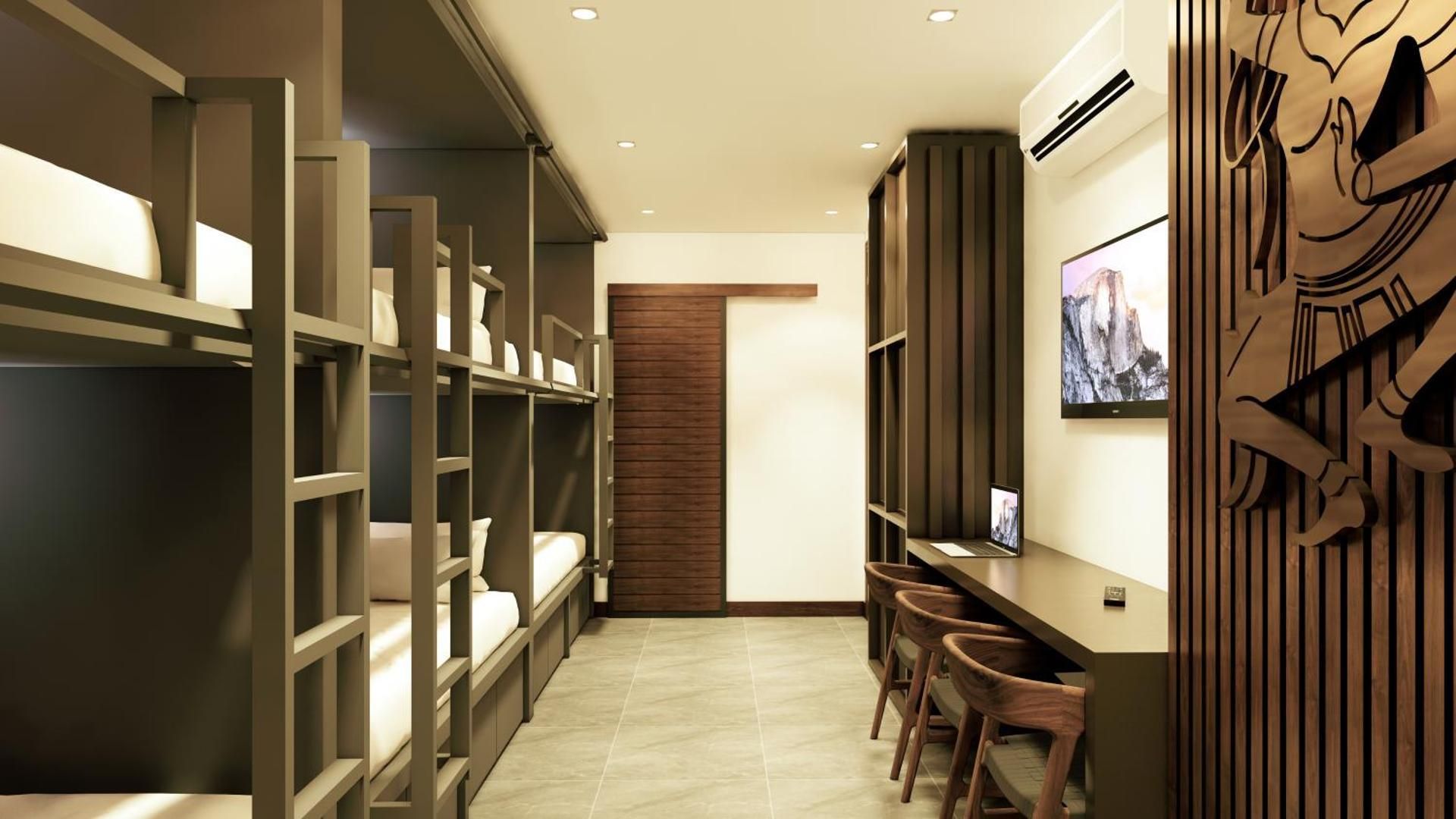 6-Bed Mixed Dormitory Room