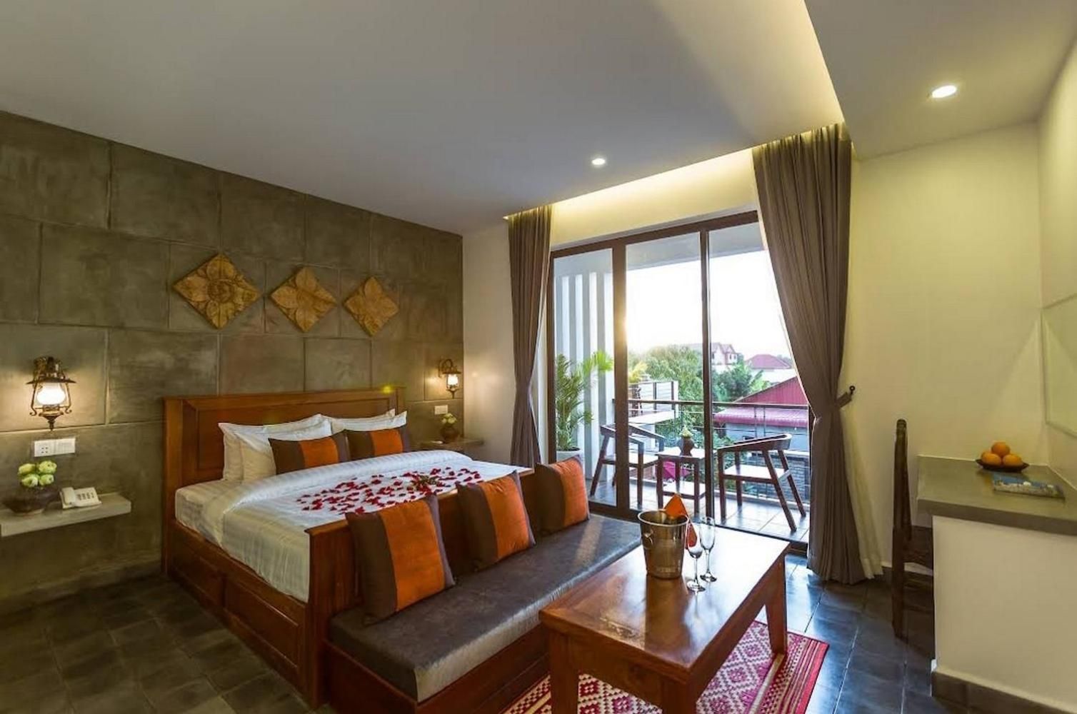 King Room with Pool View