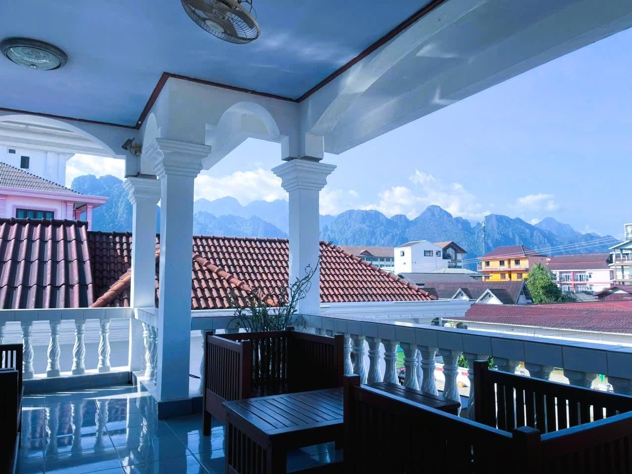 Standard Double - 2 Breakfast Included