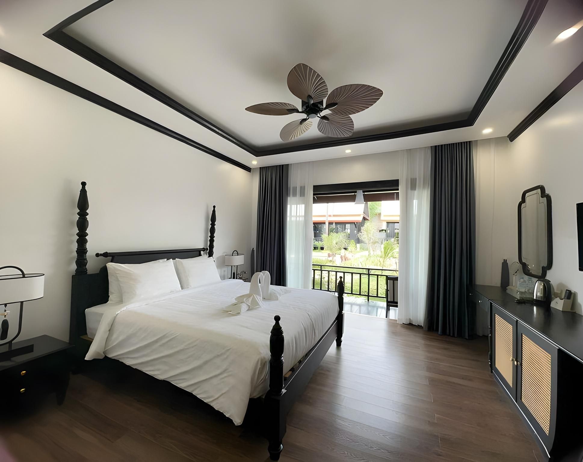Deluxe Double with Balcony