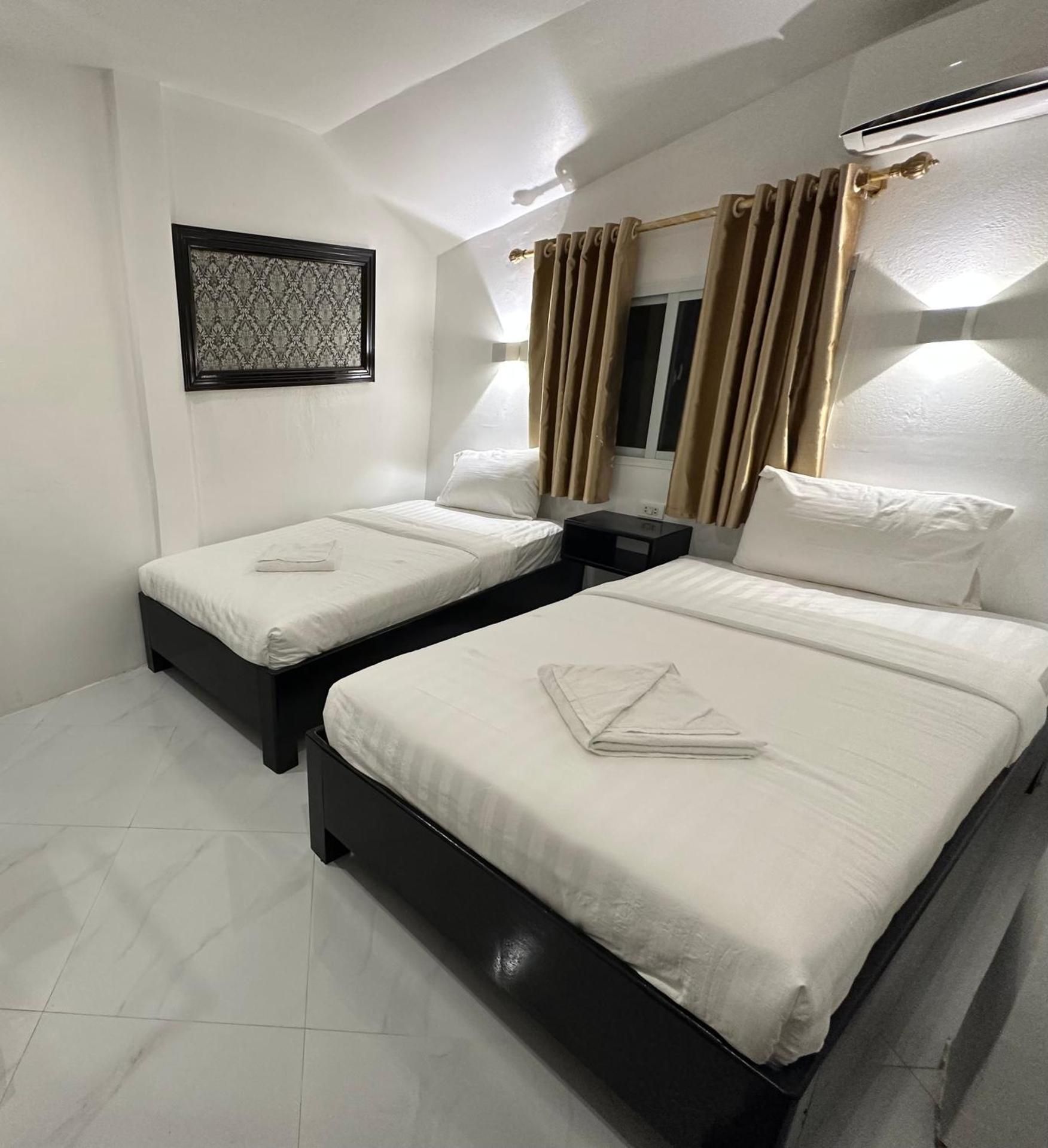 Downtown Hostel Double Room