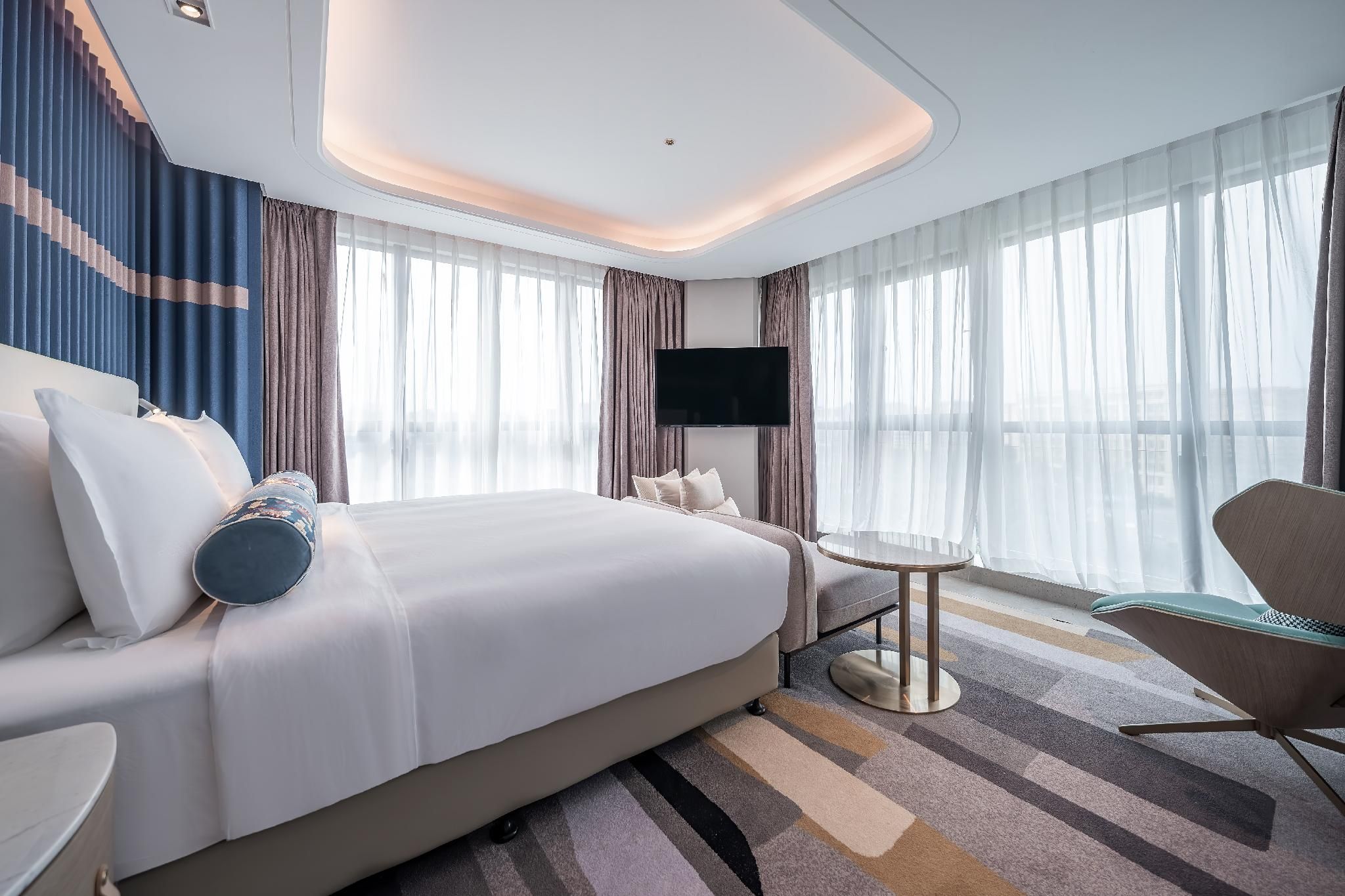 1-Bedroom Room