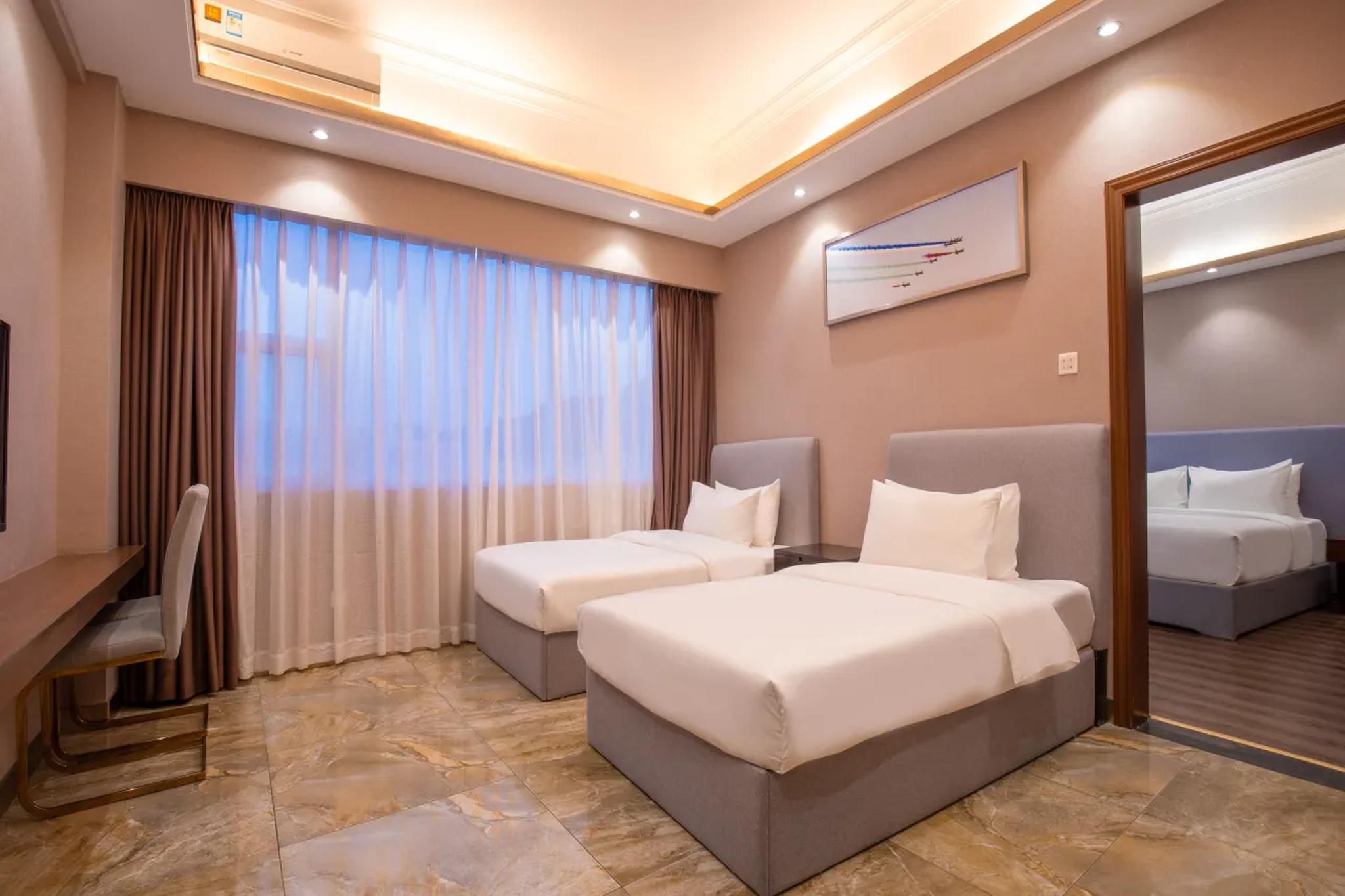 Triple Room