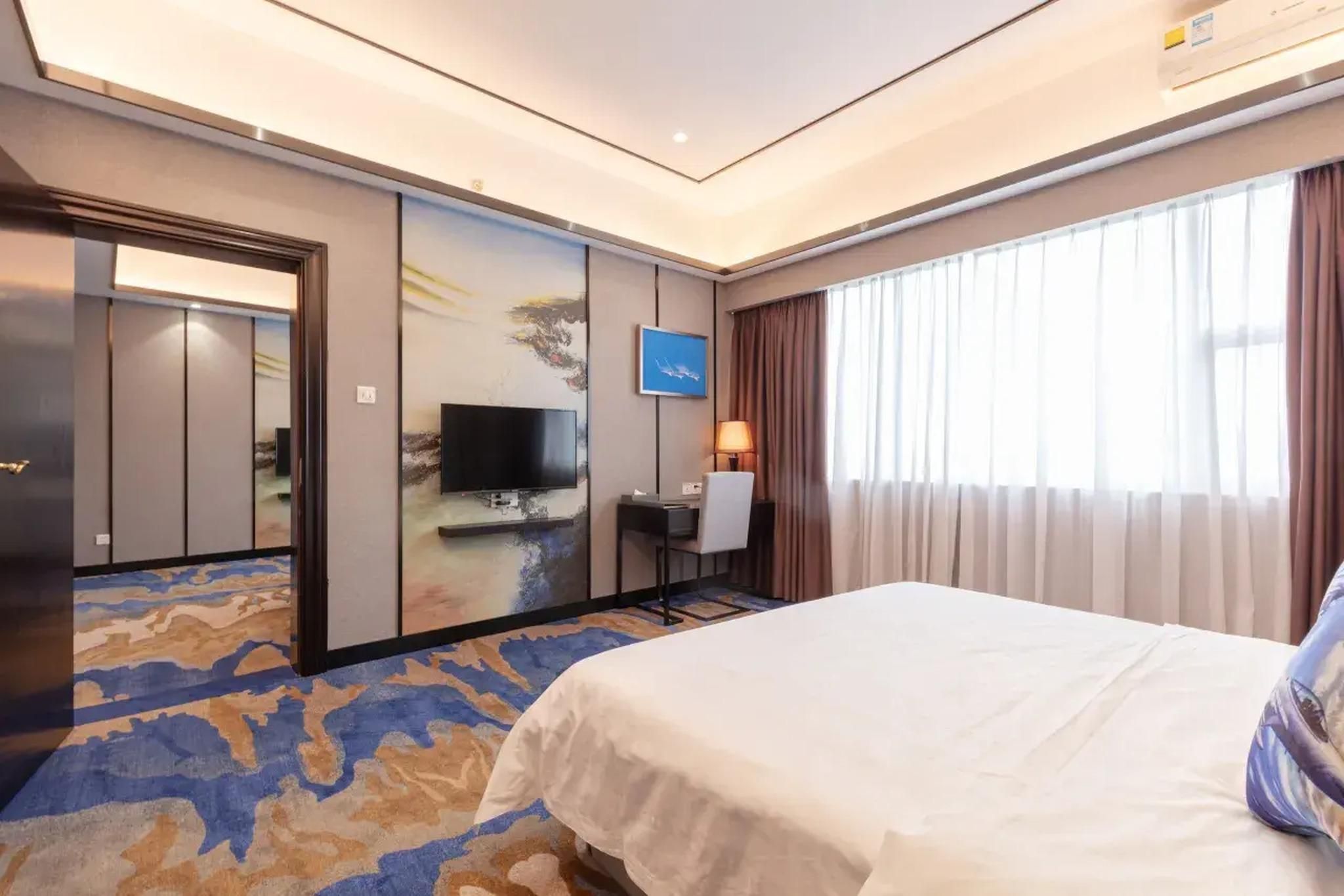 Premier Suite
