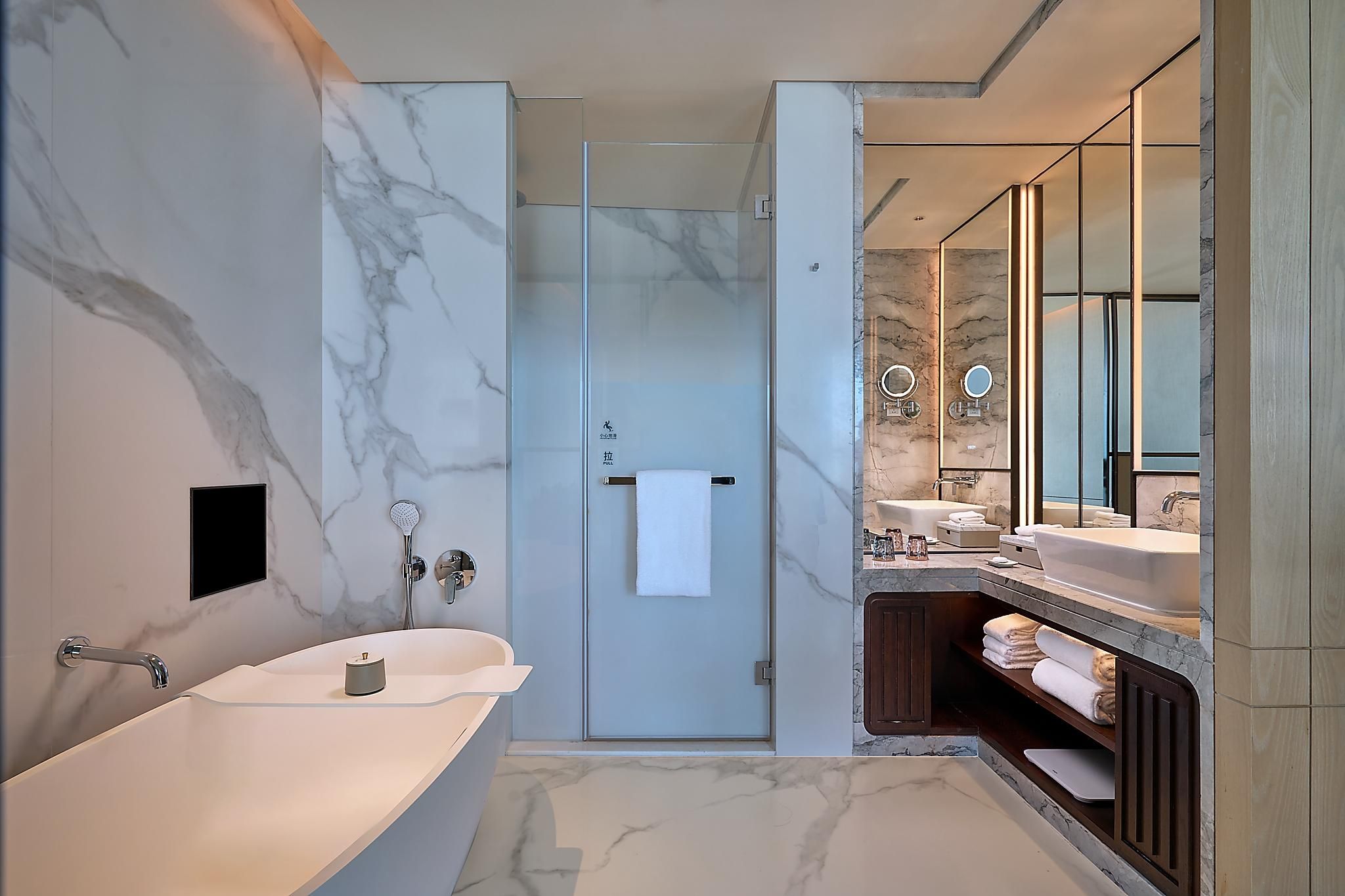 Grand Ocean View Hotel Zhuhai MGM Macau Grand Deluxe Ocean View Room 3