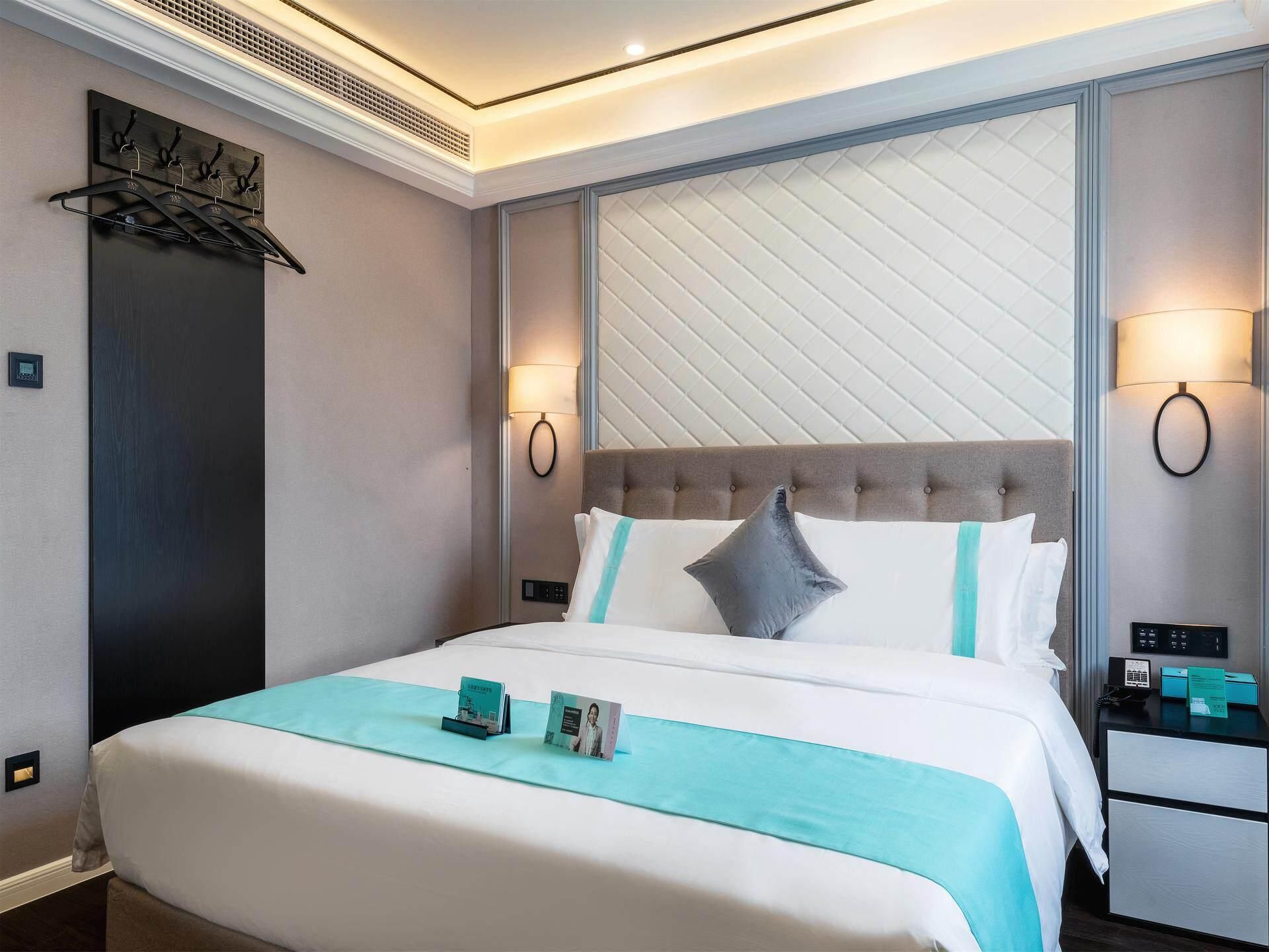 Xana - Superior Bed Room