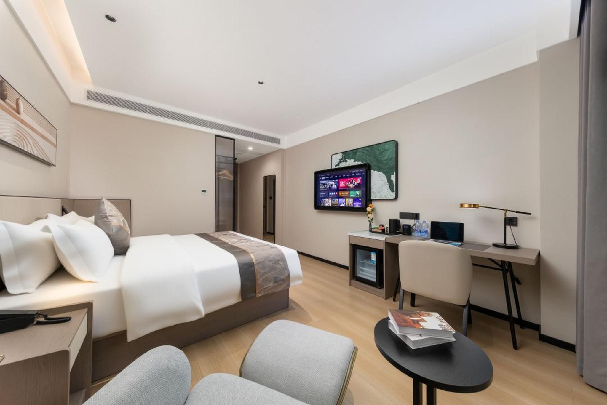 Big Room