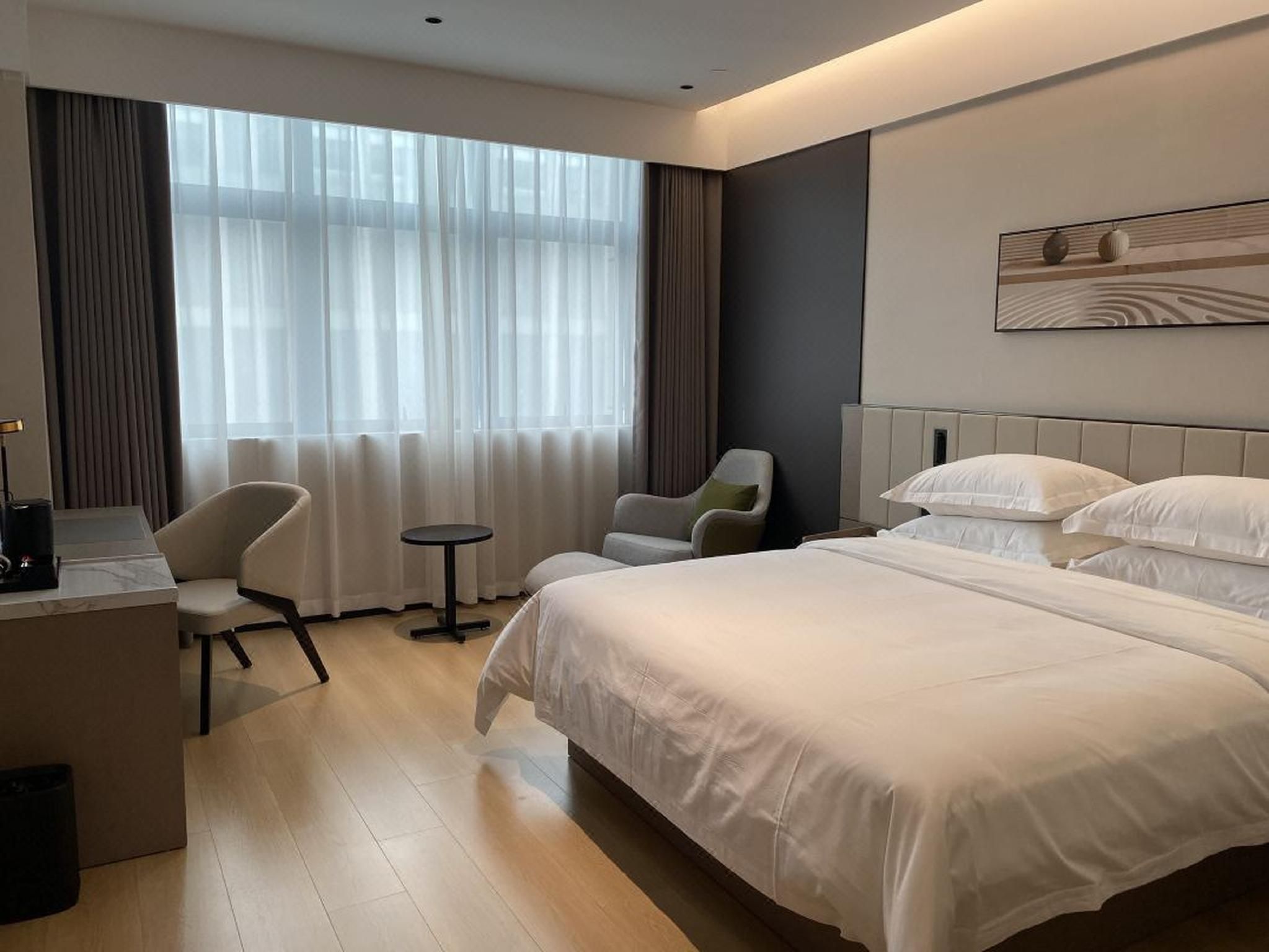 Dossen - Standard Bed Room