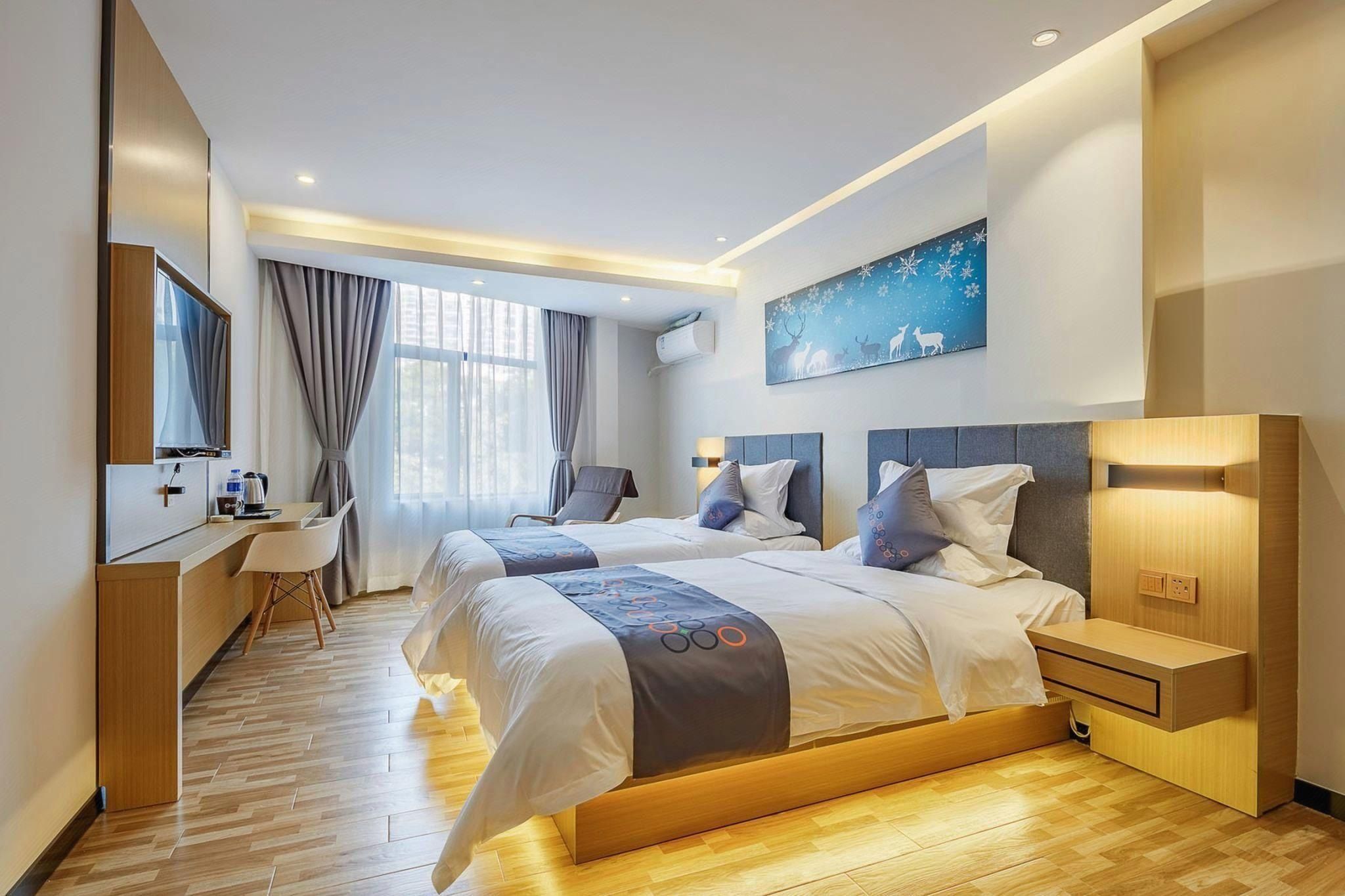 Twin Room