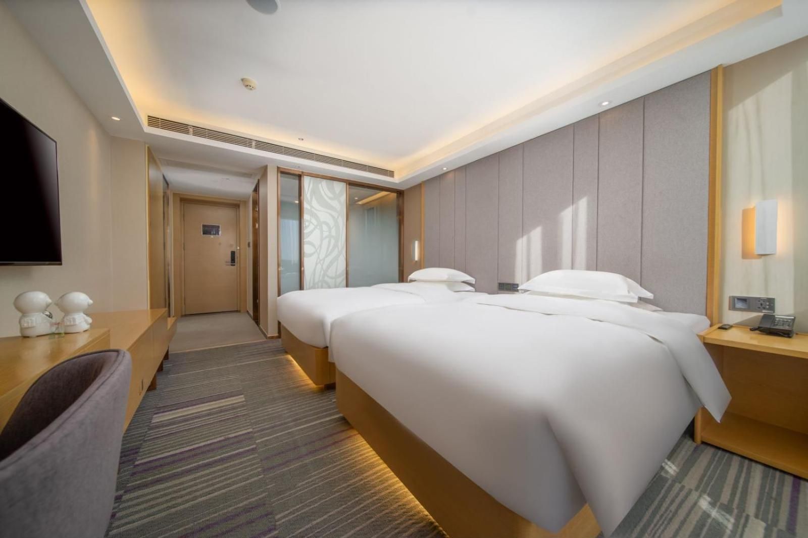 2 Bed Twin Superior Room