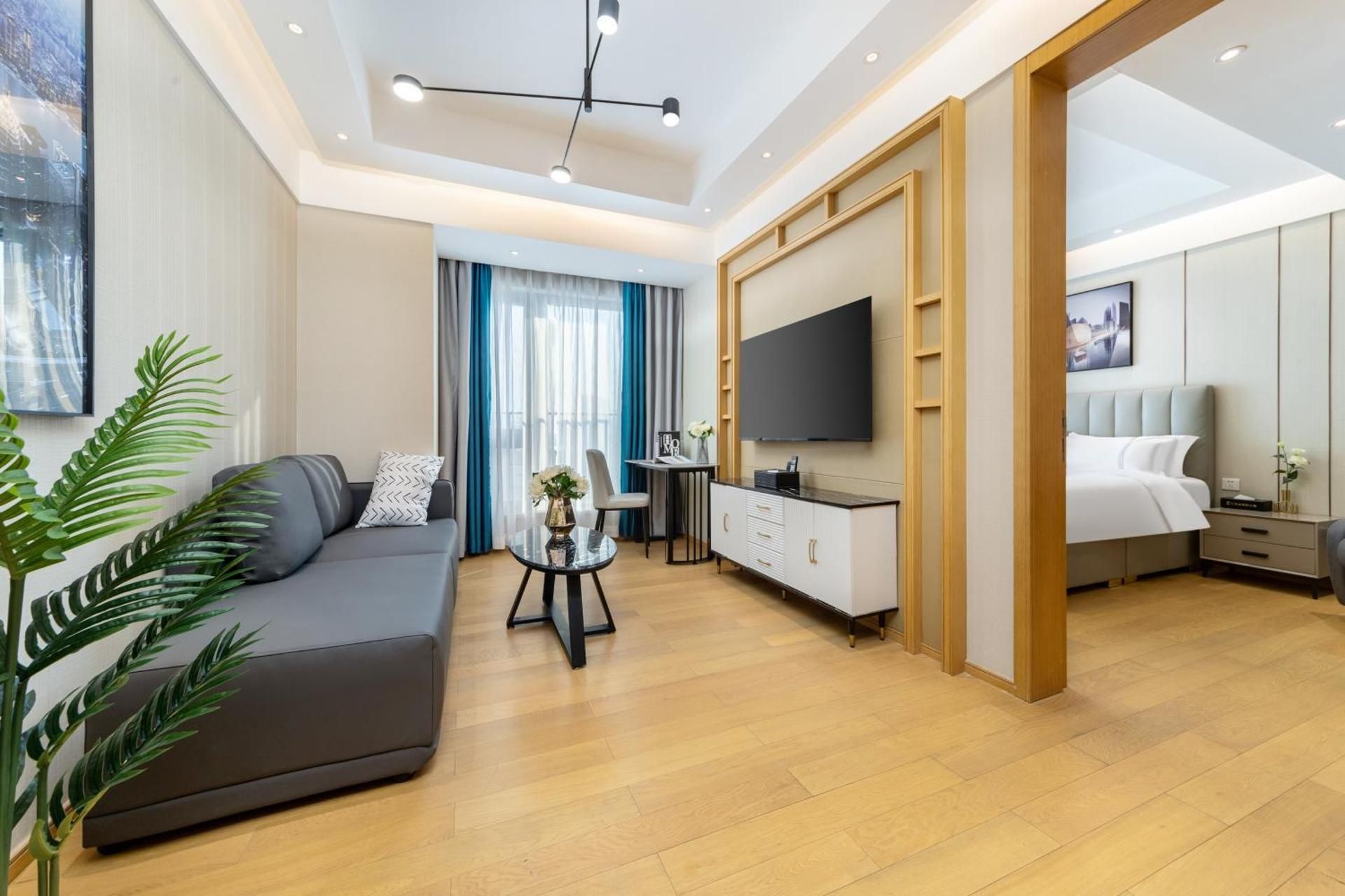 One-Bedroom Suite